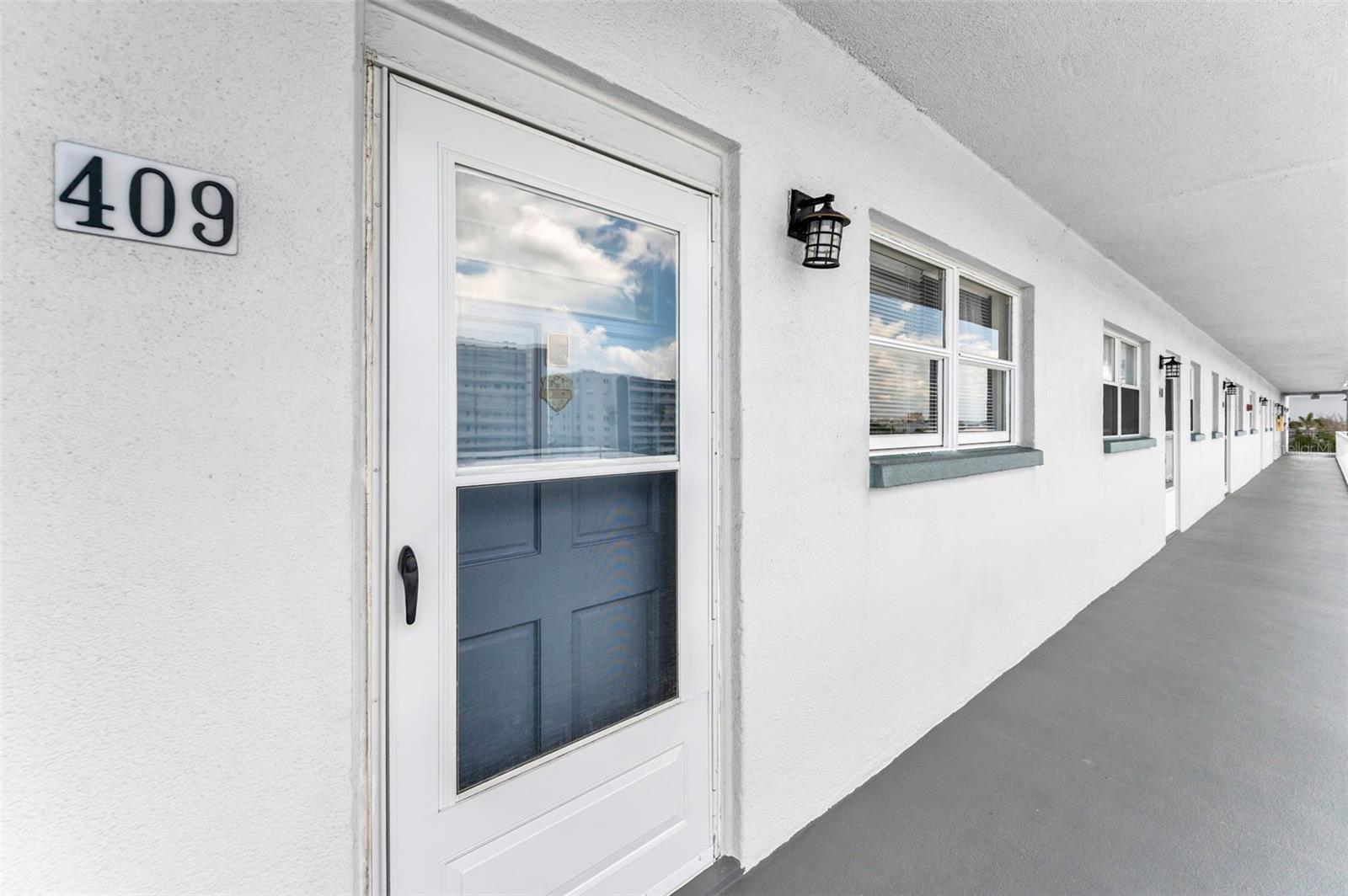 5925 SHORE BLVD S #409, GULFPORT, FL, 33707