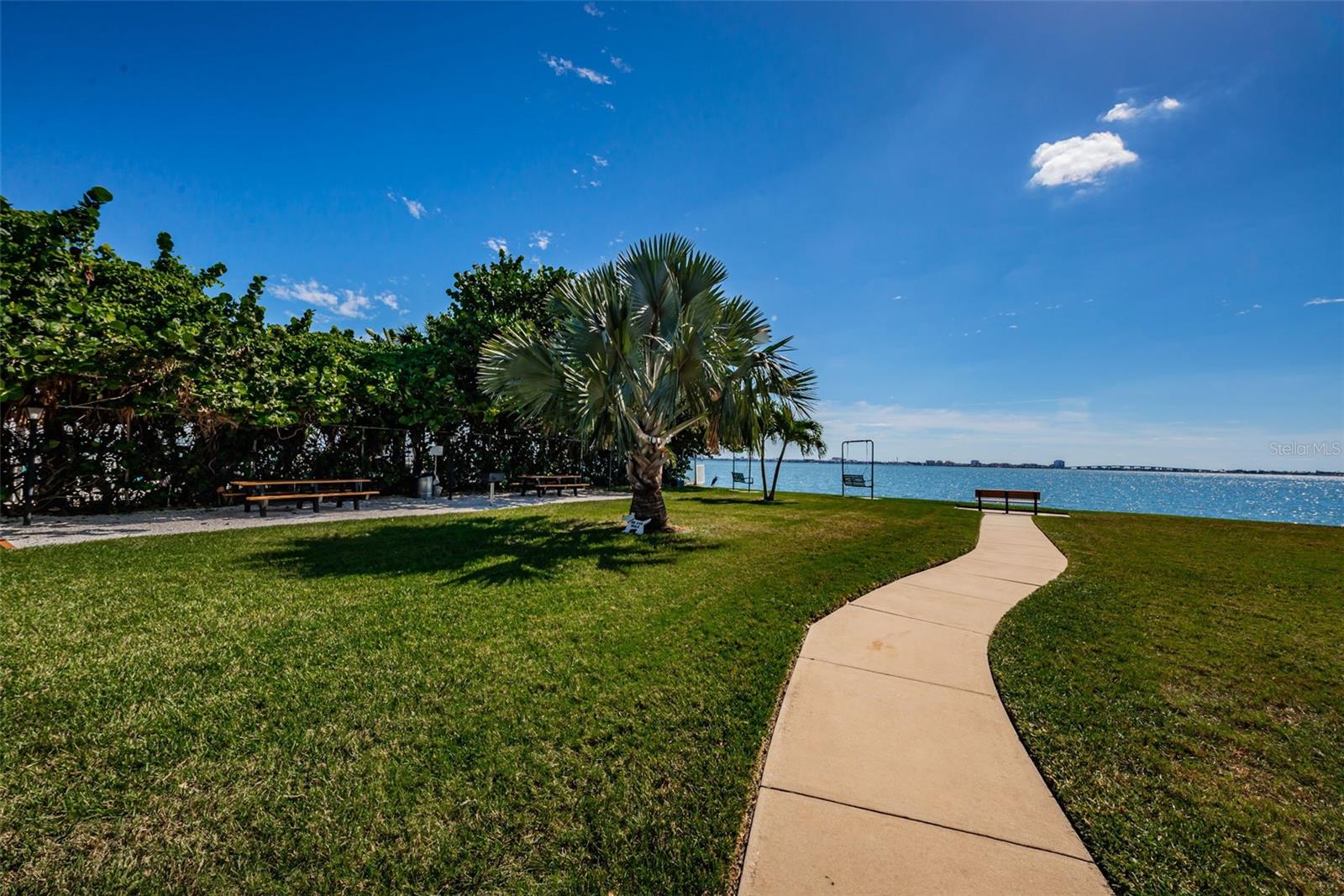 5925 SHORE BLVD S #409, GULFPORT, FL, 33707