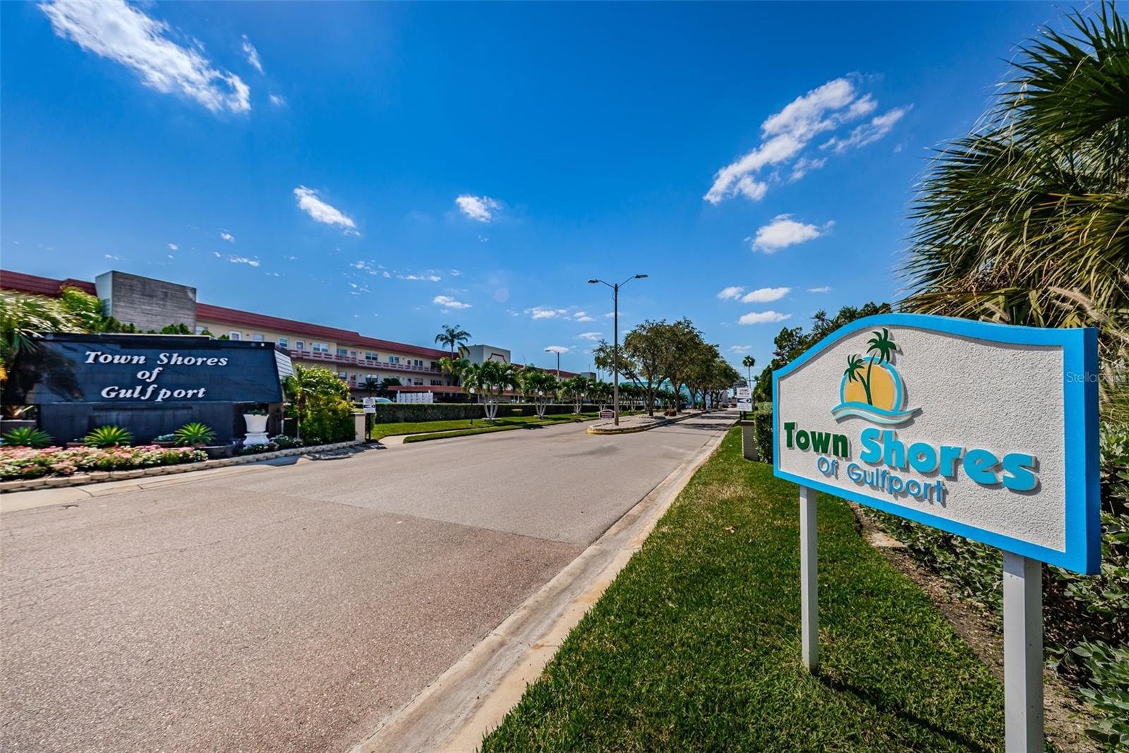 5925 SHORE BLVD S #409, GULFPORT, FL, 33707