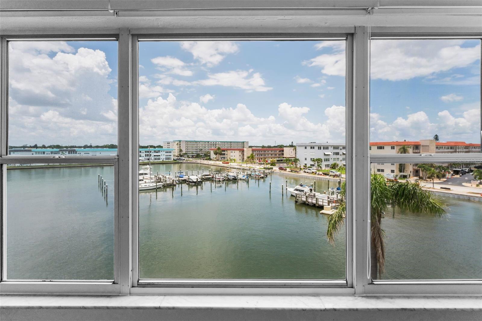 5925 SHORE BLVD S #409, GULFPORT, FL, 33707