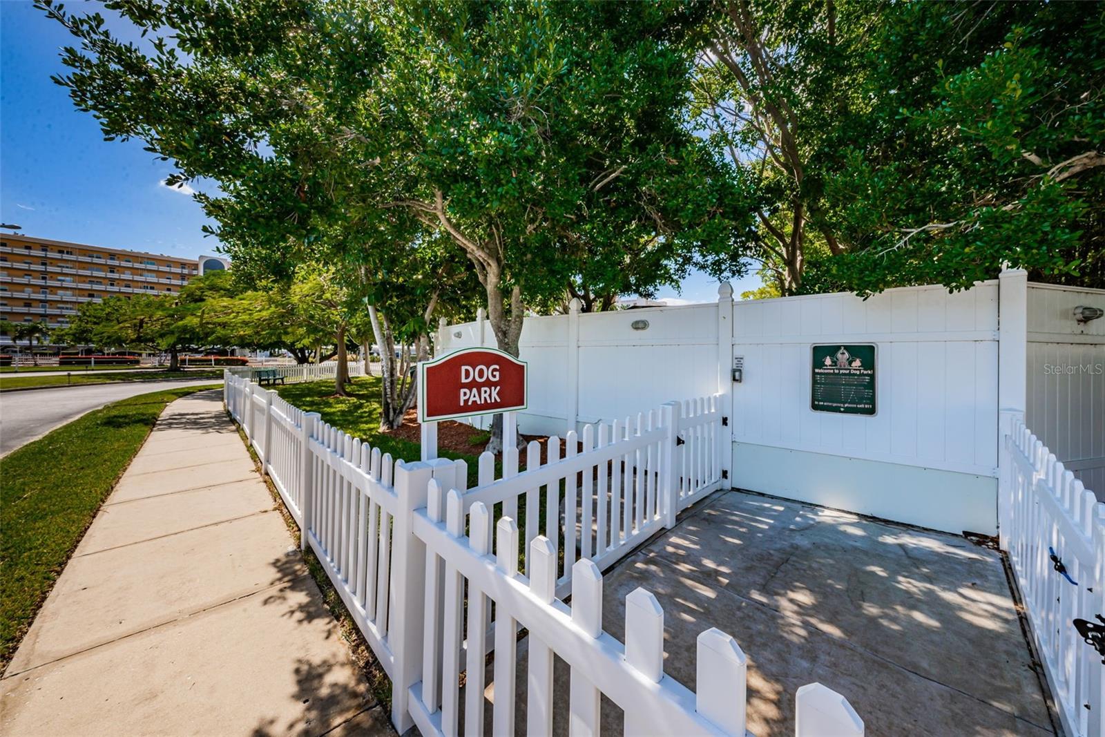 5925 SHORE BLVD S #409, GULFPORT, FL, 33707