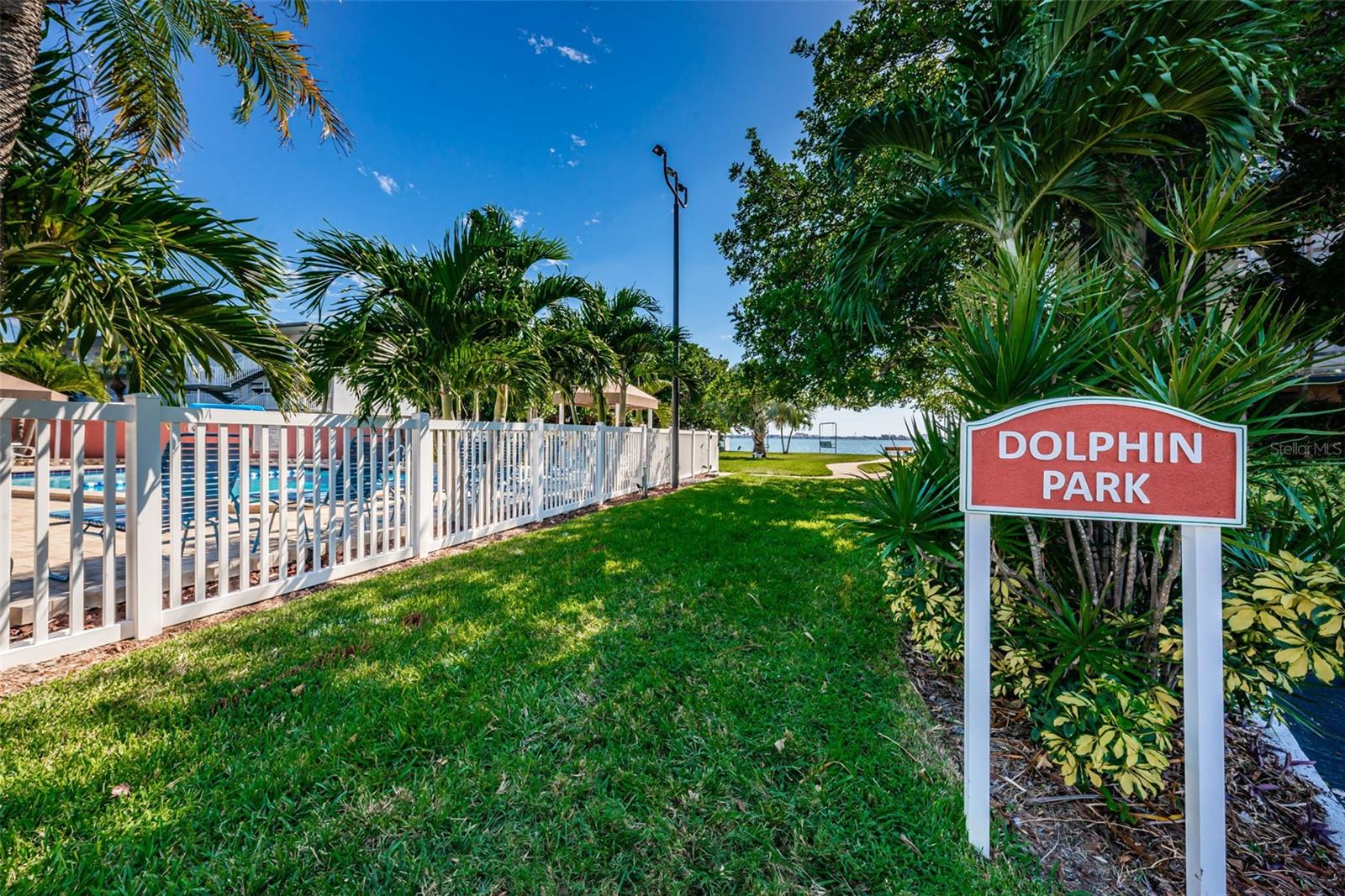 5925 SHORE BLVD S #409, GULFPORT, FL, 33707