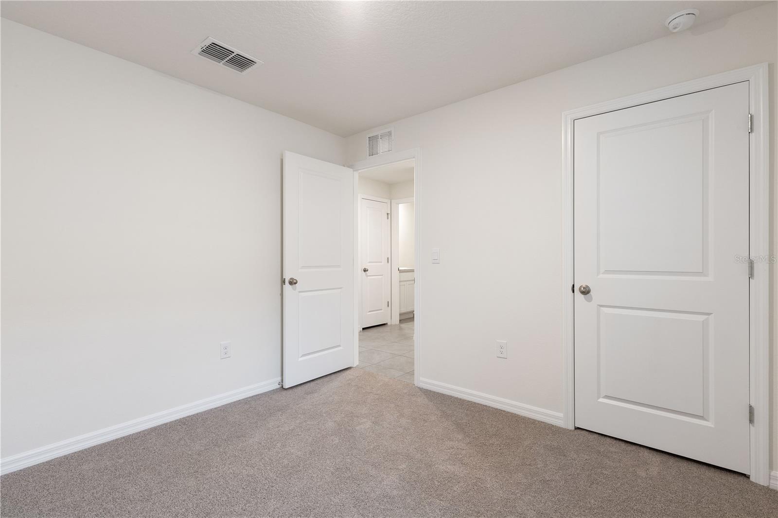 3718 MANNERED GOLD AVE, BRADENTON, FL, 34208