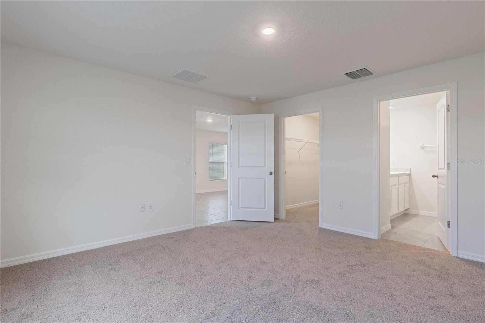 3718 MANNERED GOLD AVE, BRADENTON, FL, 34208