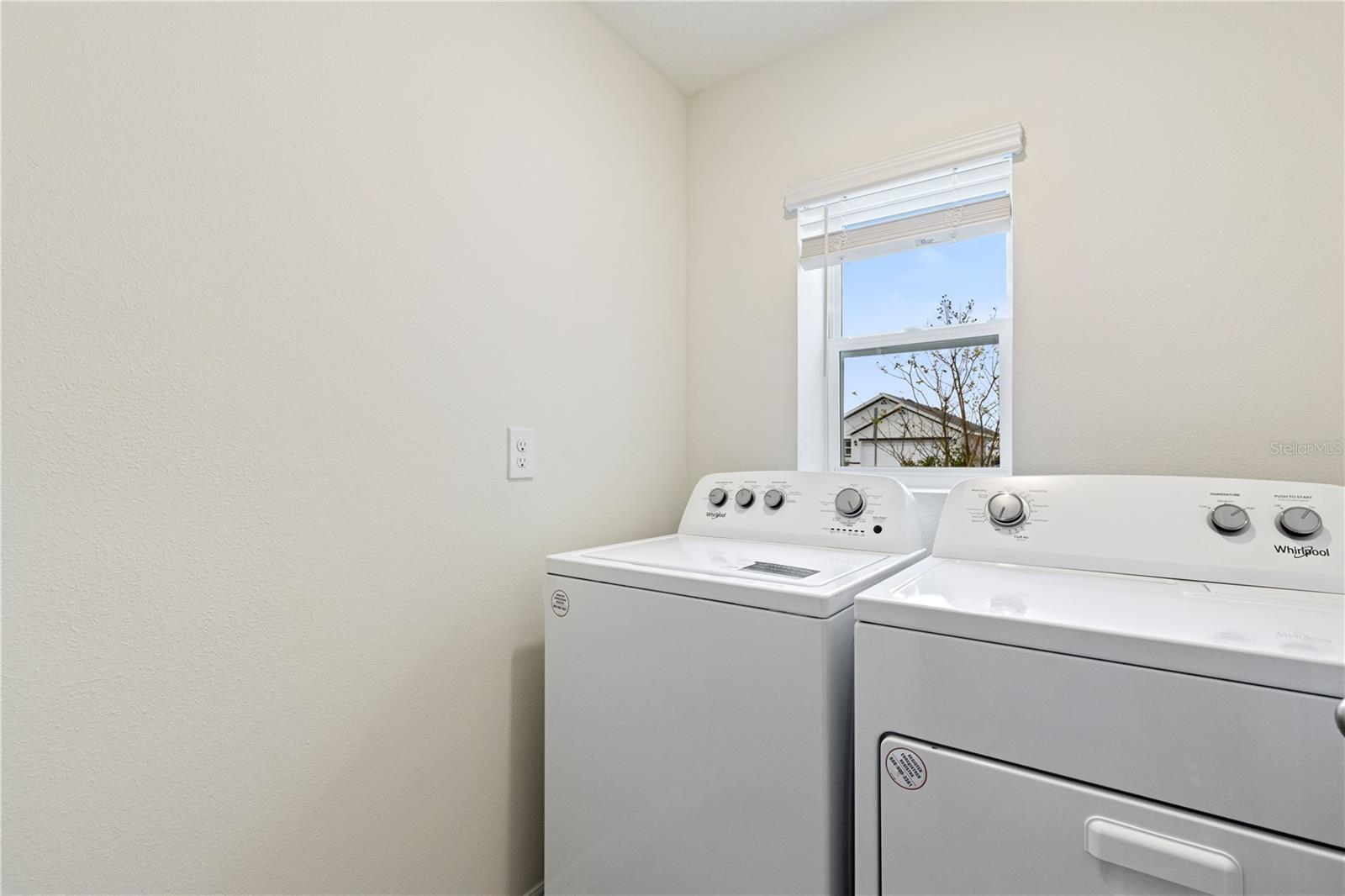 3718 MANNERED GOLD AVE, BRADENTON, FL, 34208