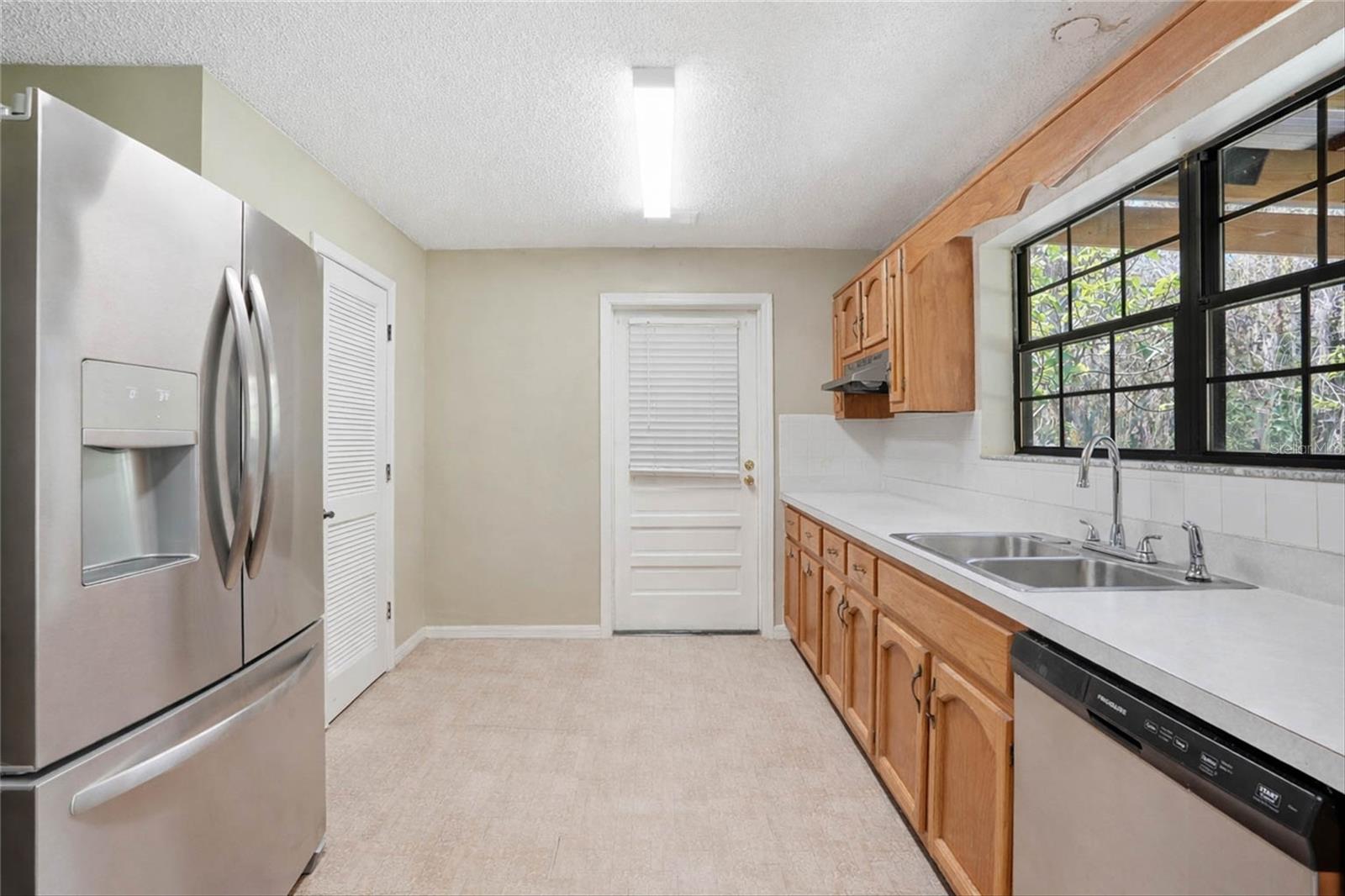 596 STATE ROAD 20, PALATKA, FL, 32177