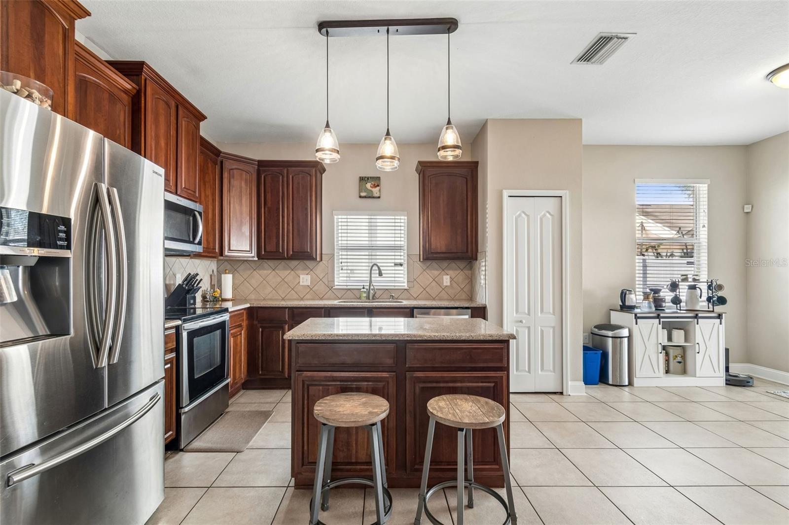 3712 CRYSTAL DEW ST, PLANT CITY, FL, 33567