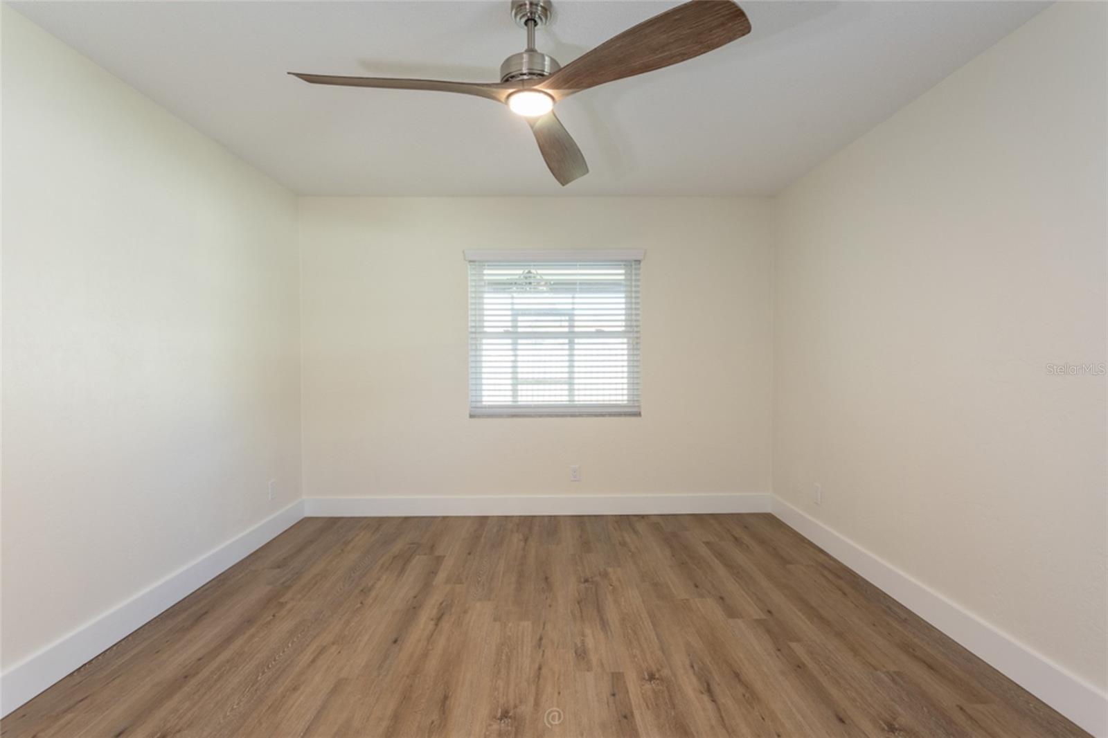 4 SEA HAWK DR, ORMOND BEACH, FL, 32176