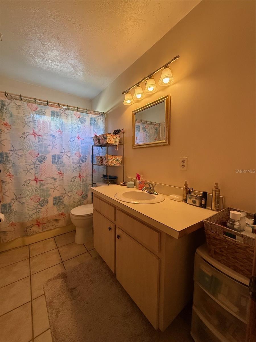 5121 RAWLS RD, TAMPA, FL, 33624
