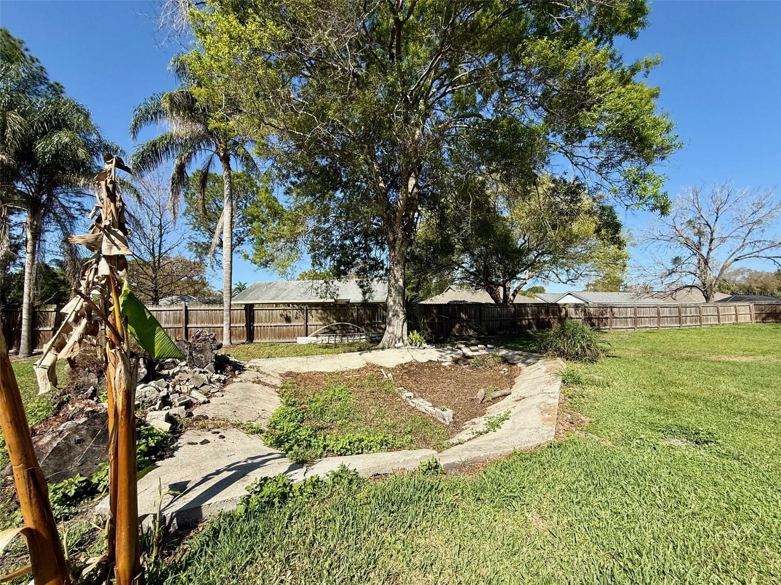 5121 RAWLS RD, TAMPA, FL, 33624
