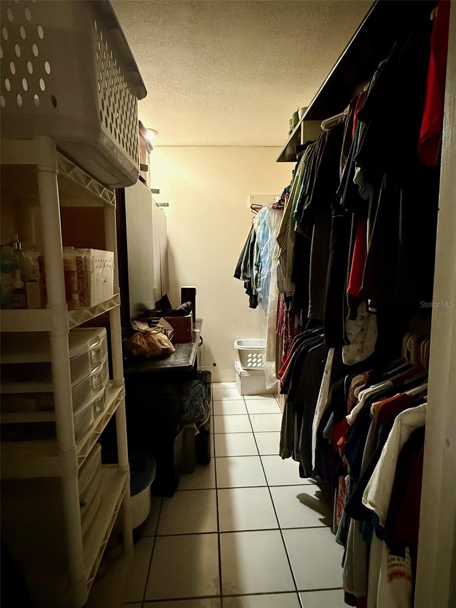 5121 RAWLS RD, TAMPA, FL, 33624