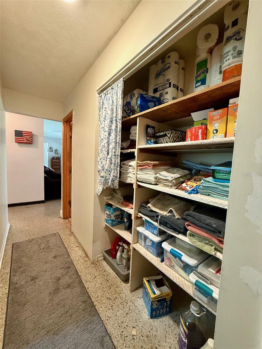 5121 RAWLS RD, TAMPA, FL, 33624