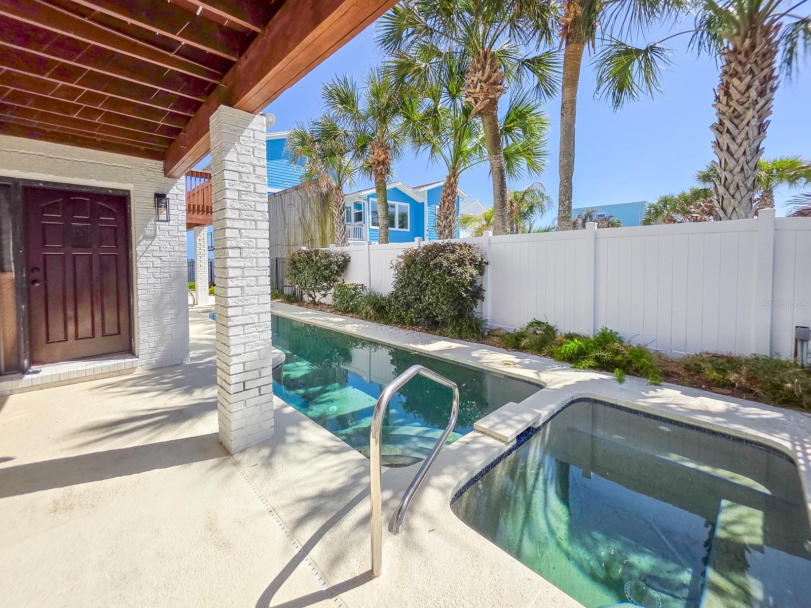 2652 S OCEAN SHORE BLVD, FLAGLER BEACH, FL, 32136