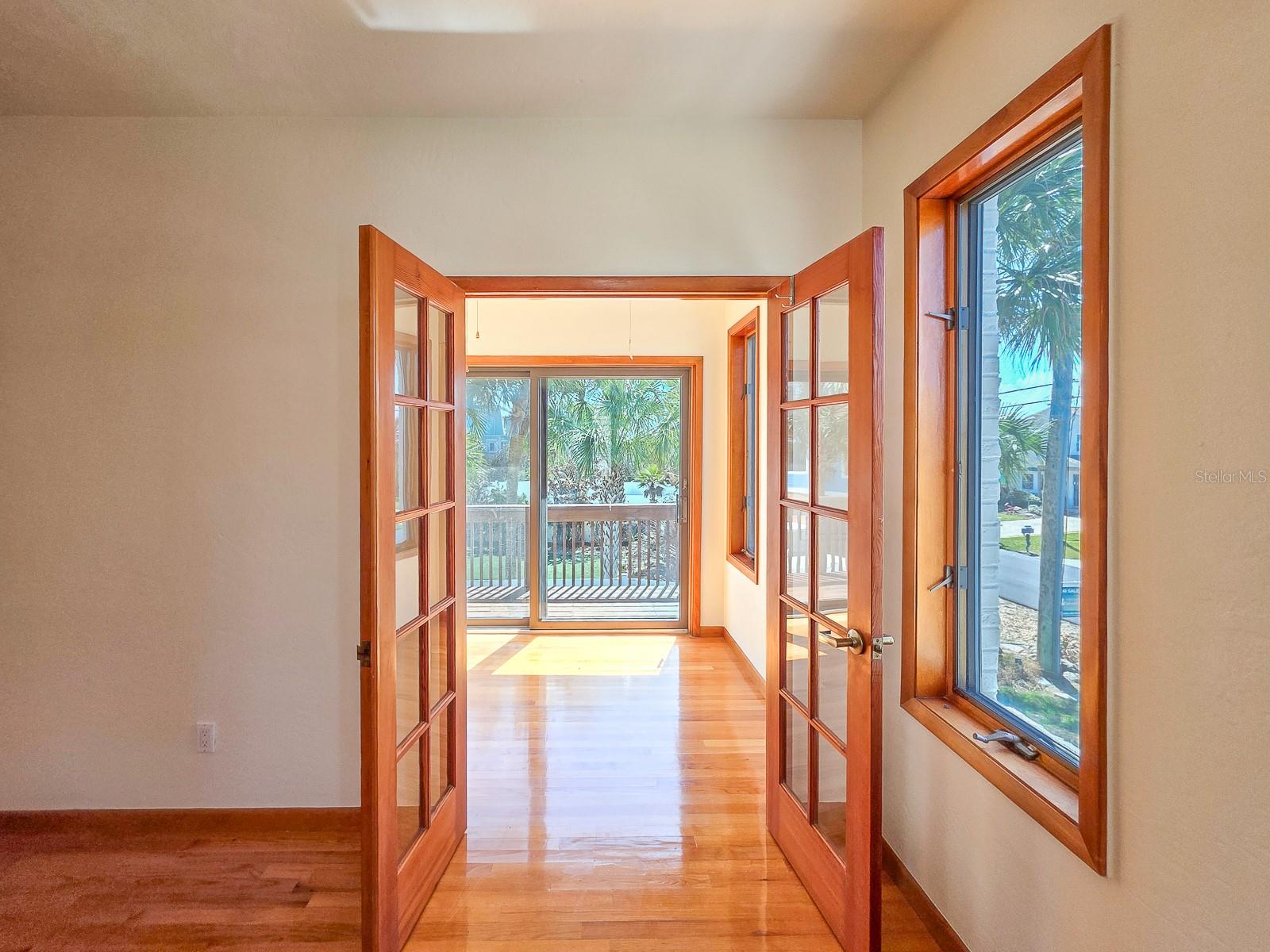 2652 S OCEAN SHORE BLVD, FLAGLER BEACH, FL, 32136