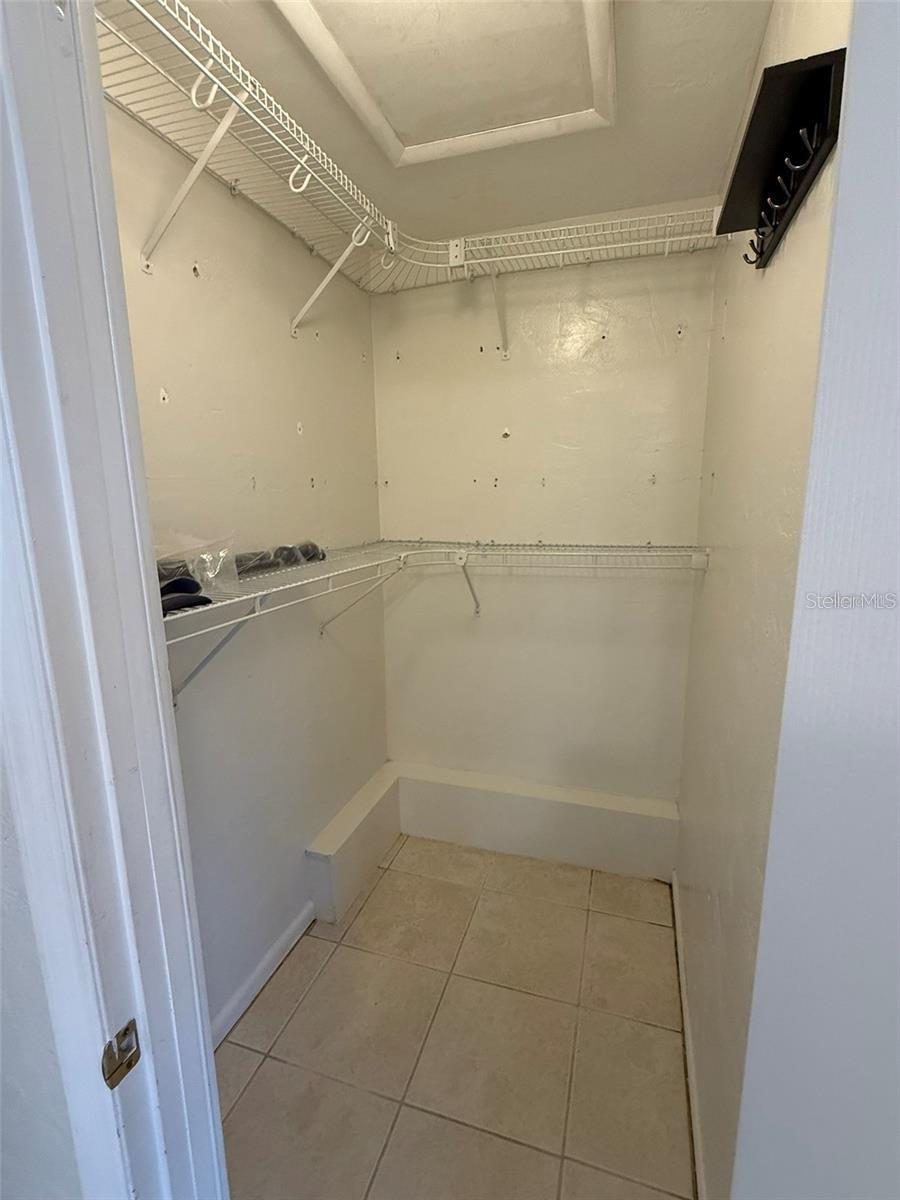 22180 MIDWAY BLVD, PORT CHARLOTTE, FL, 33952