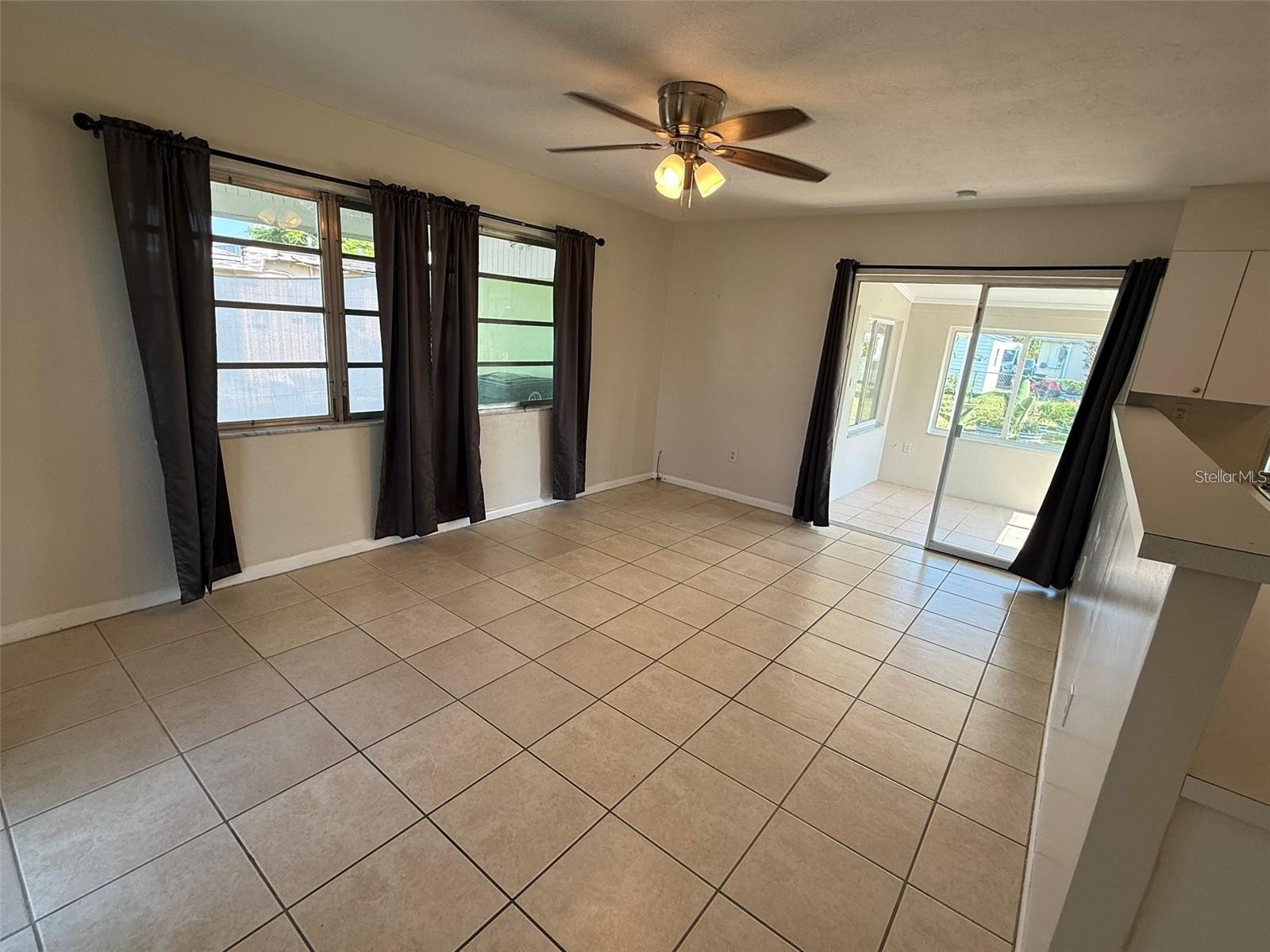 22180 MIDWAY BLVD, PORT CHARLOTTE, FL, 33952