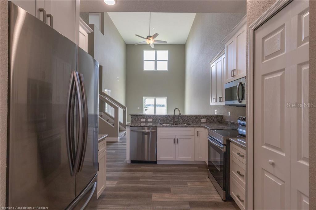 1900 OASIS BLVD, SEBRING, FL, 33870