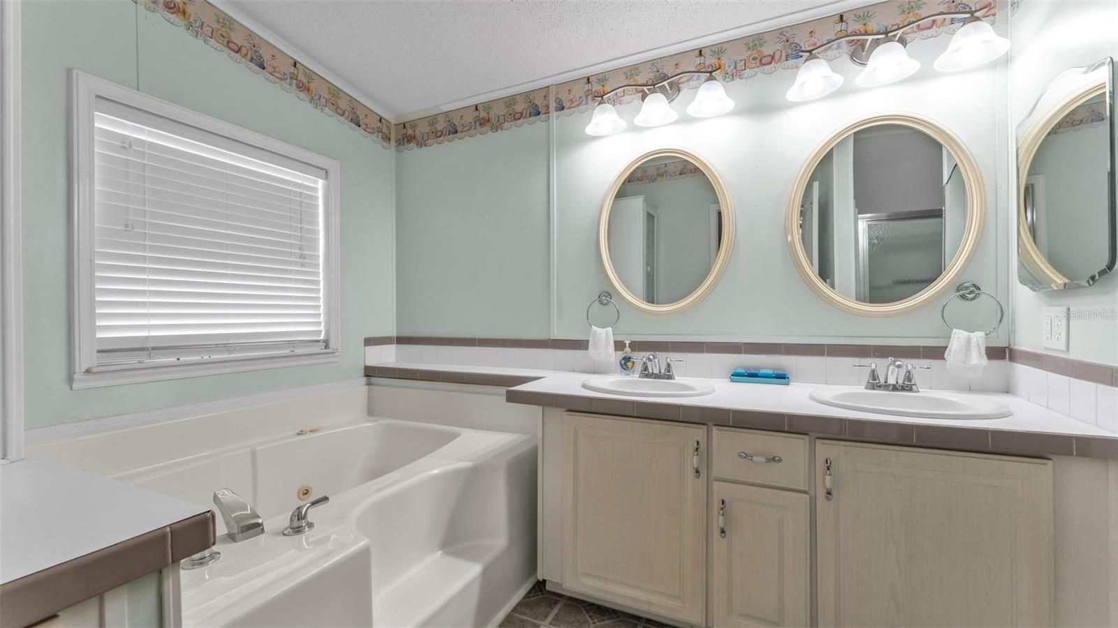 5248 ISLAND VIEW CIR S, POLK CITY, FL, 33868