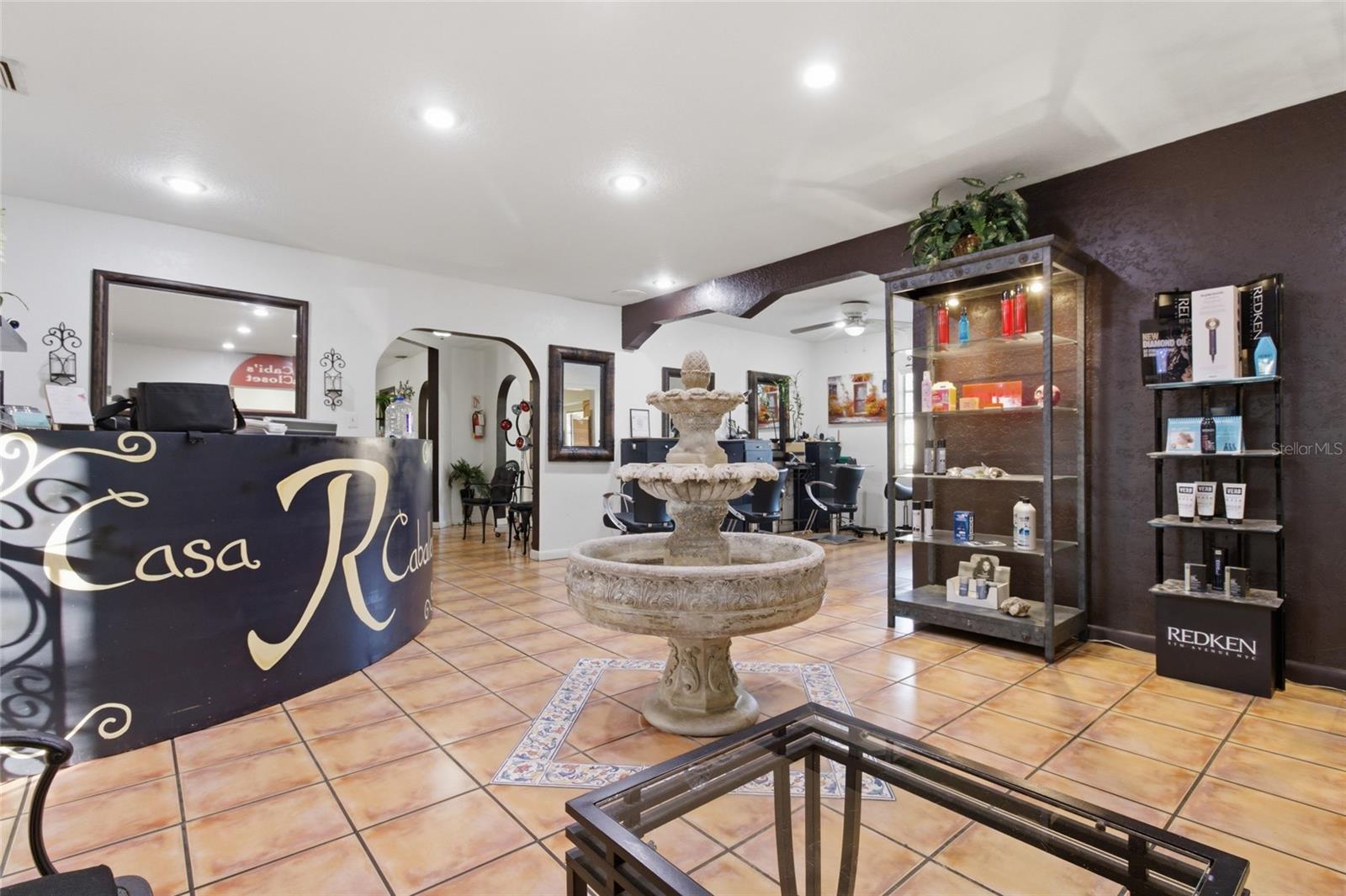 9729 N ARMENIA AVE, TAMPA, FL, 33612