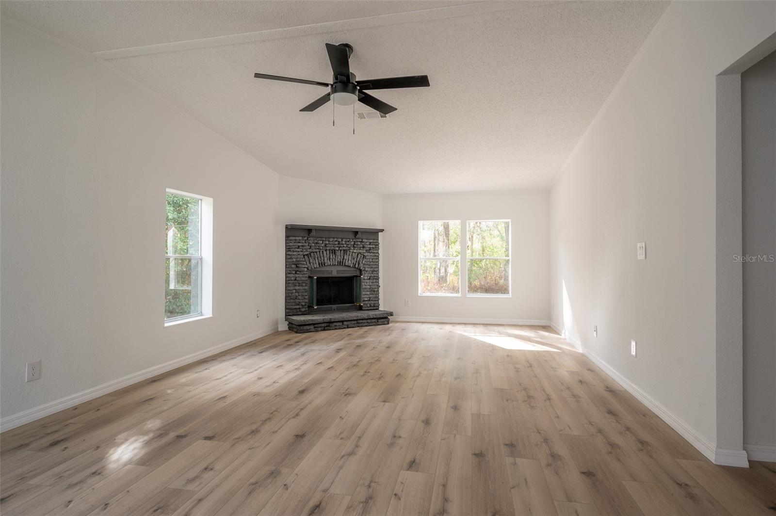 14327 NE 136TH PL, WALDO, FL, 32694