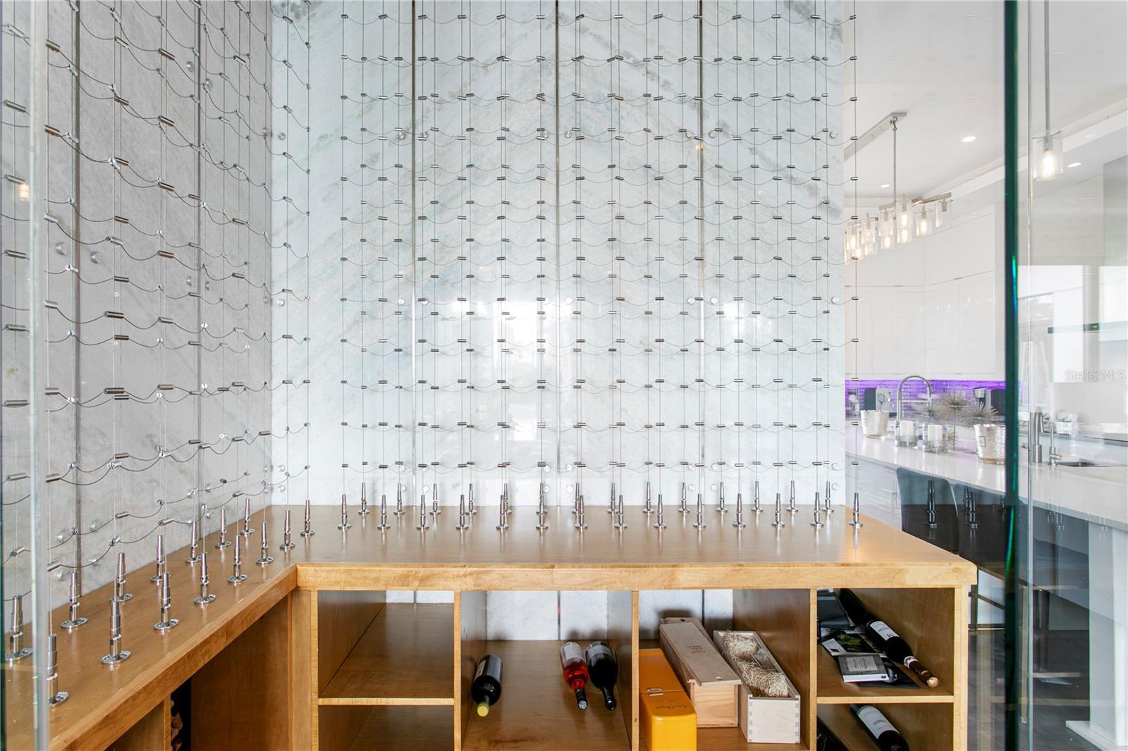 2 SANDPIPER RD, TAMPA, FL, 33609