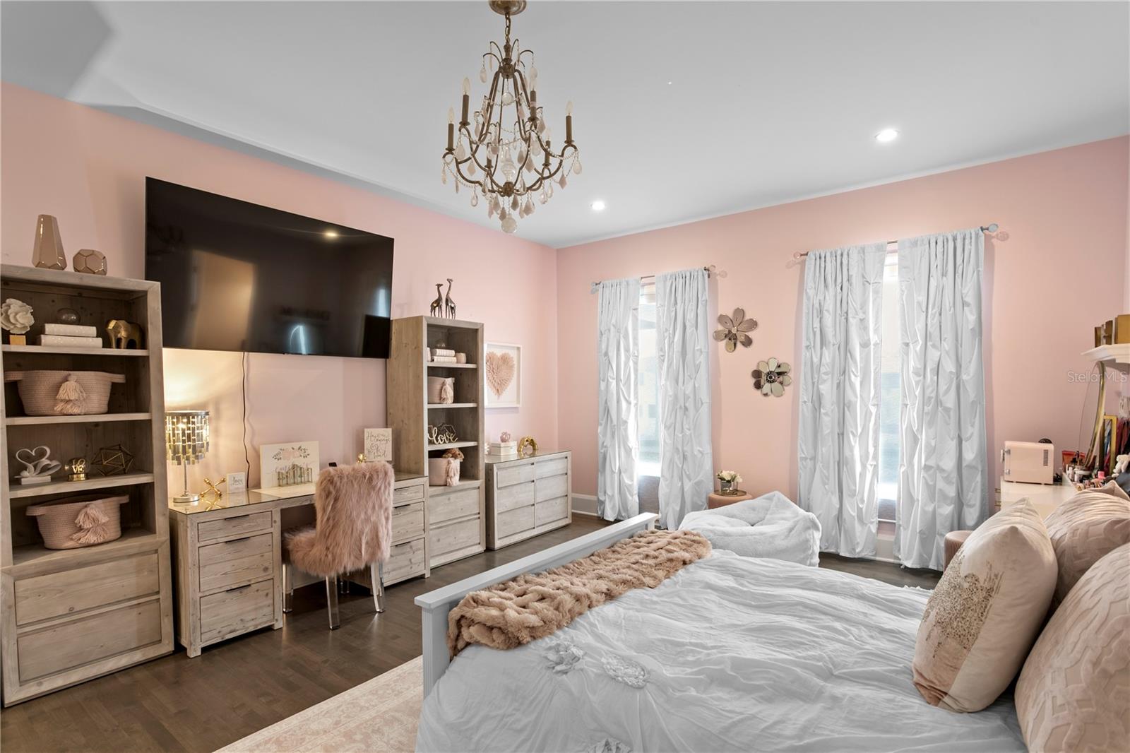 2 SANDPIPER RD, TAMPA, FL, 33609