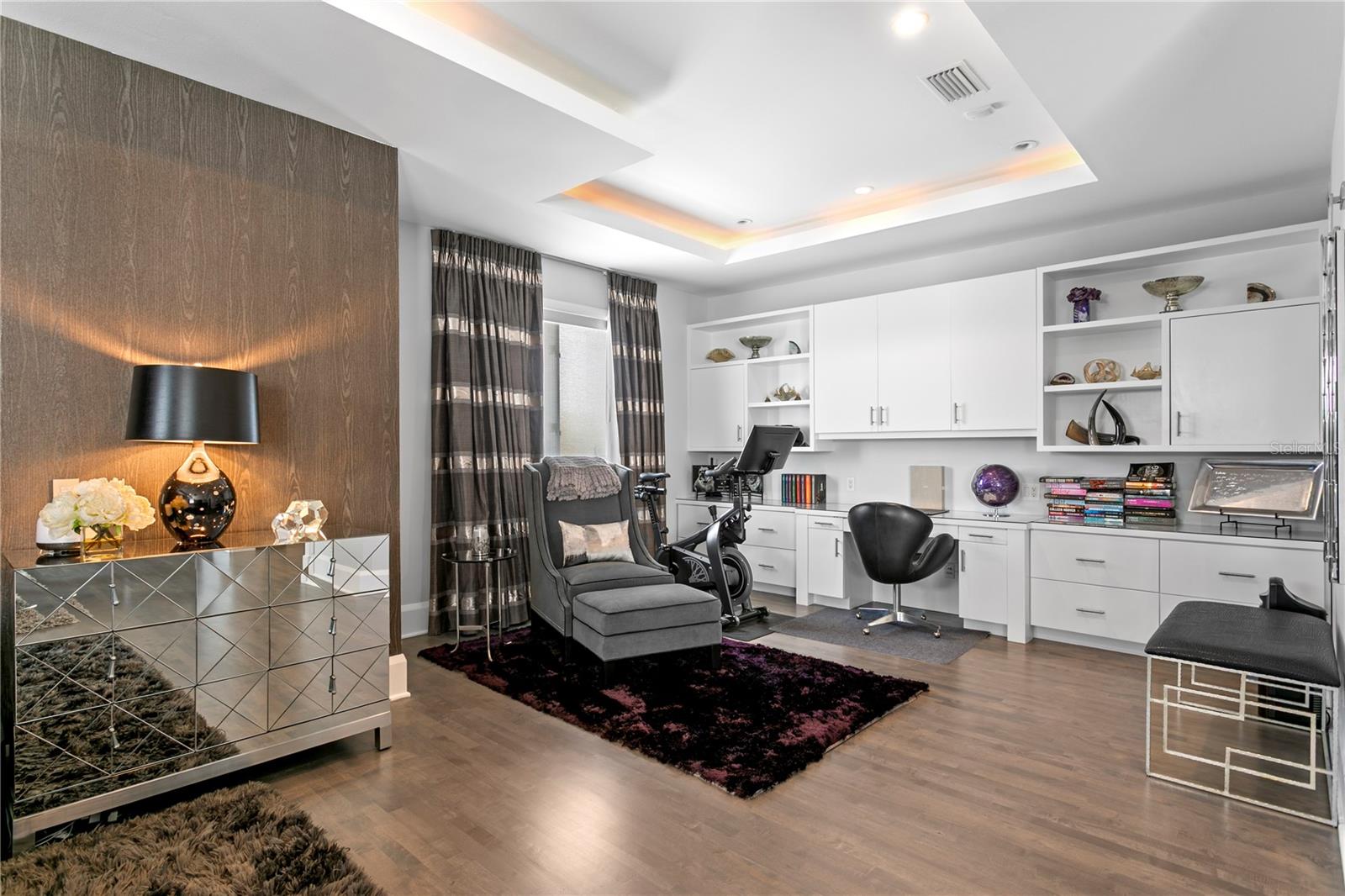 2 SANDPIPER RD, TAMPA, FL, 33609