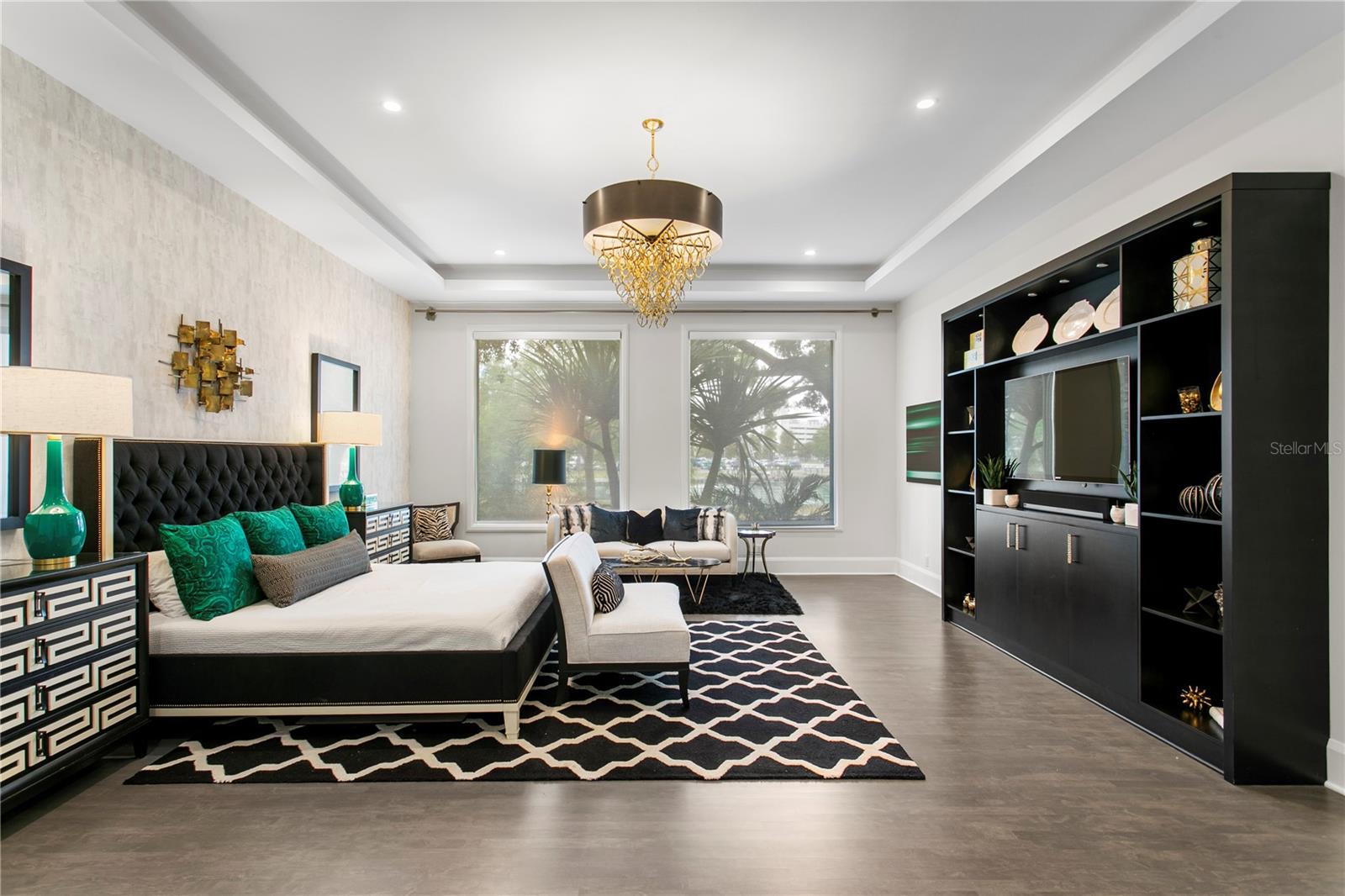 2 SANDPIPER RD, TAMPA, FL, 33609