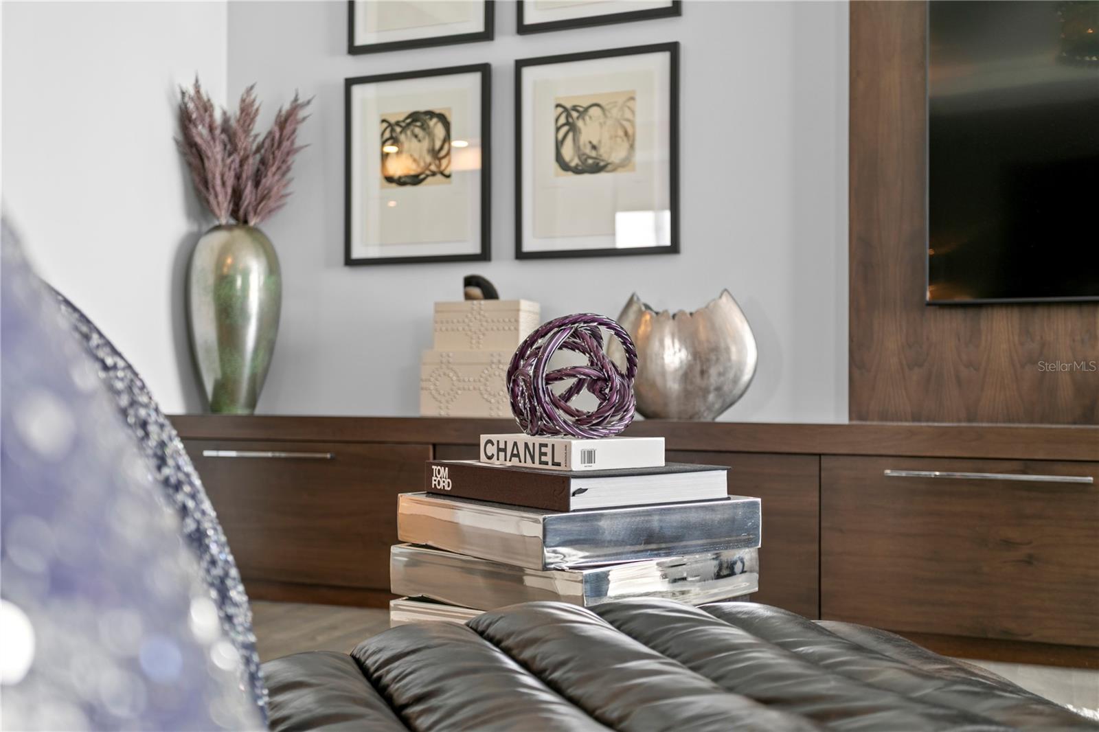 2 SANDPIPER RD, TAMPA, FL, 33609