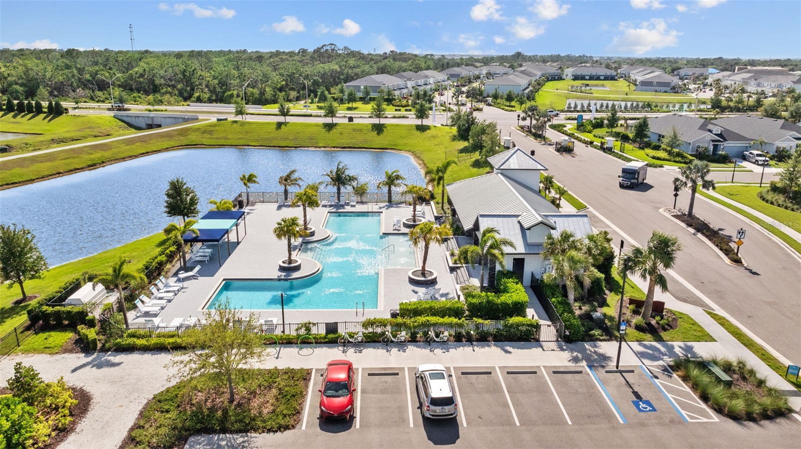 8518 ARROW CREEK DR, PARRISH, FL, 34219