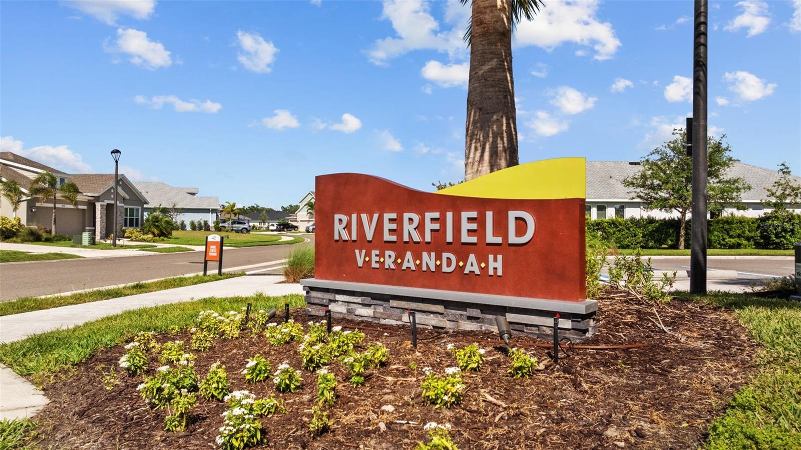 8518 ARROW CREEK DR, PARRISH, FL, 34219