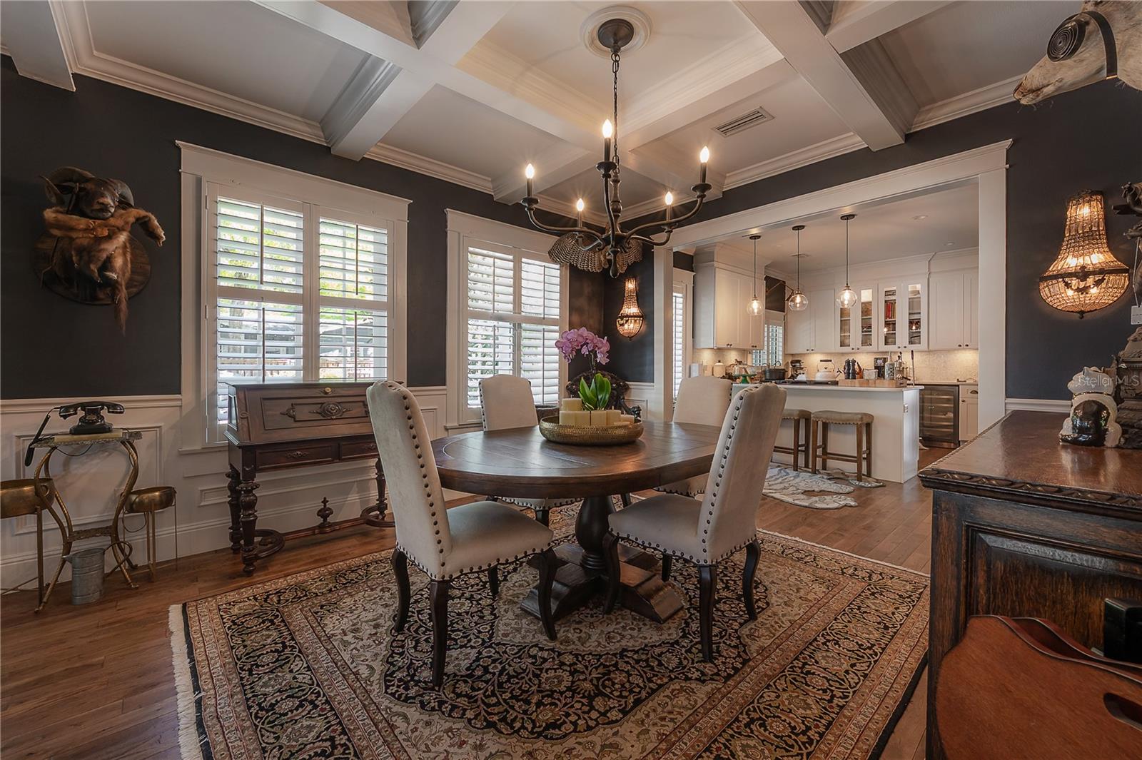 6009 N SUWANEE AVE, TAMPA, FL, 33604