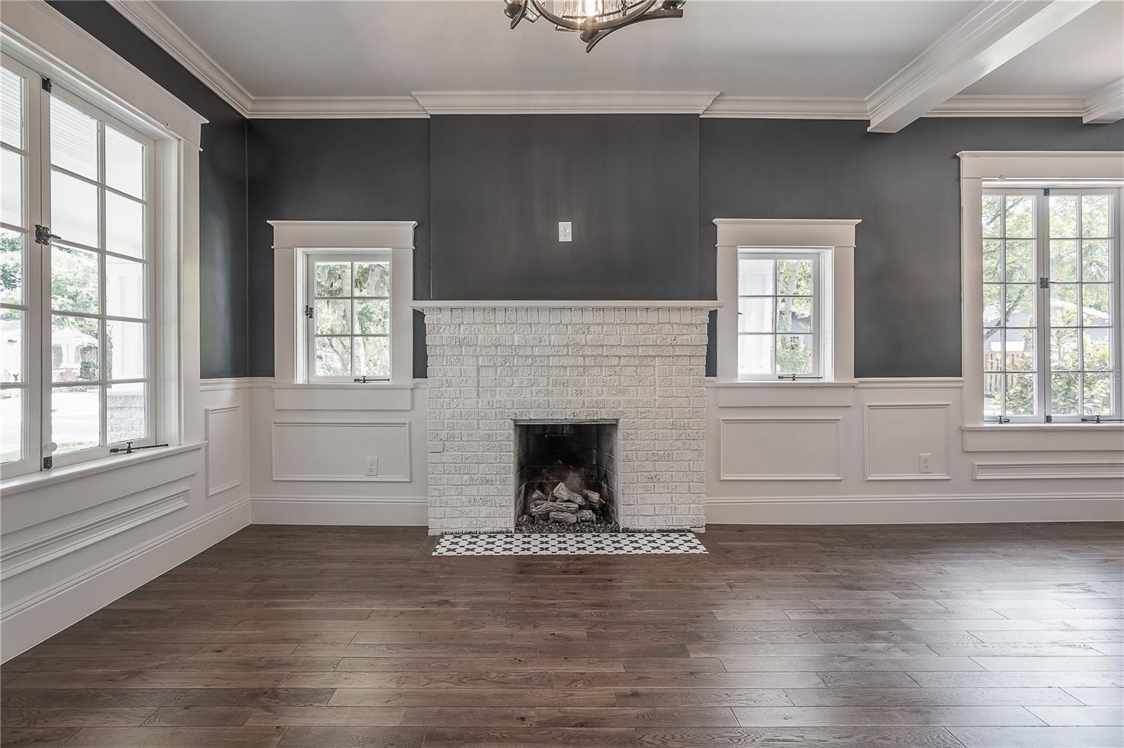 6009 N SUWANEE AVE, TAMPA, FL, 33604