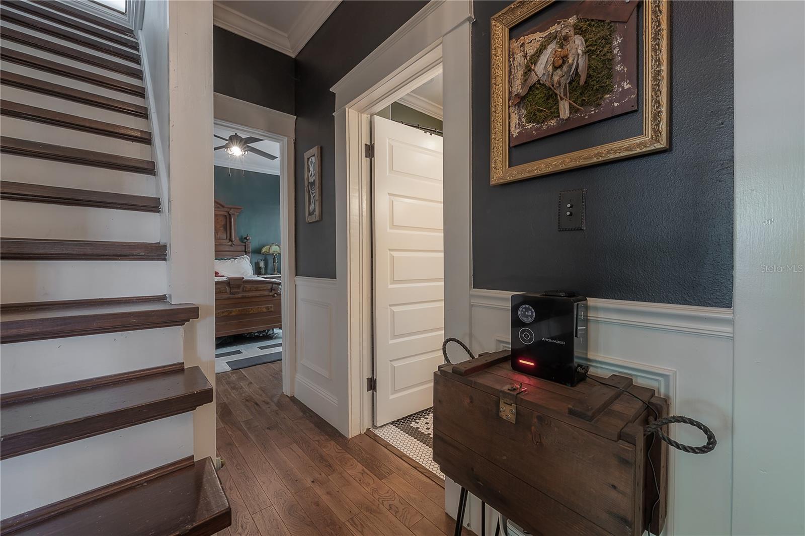 6009 N SUWANEE AVE, TAMPA, FL, 33604