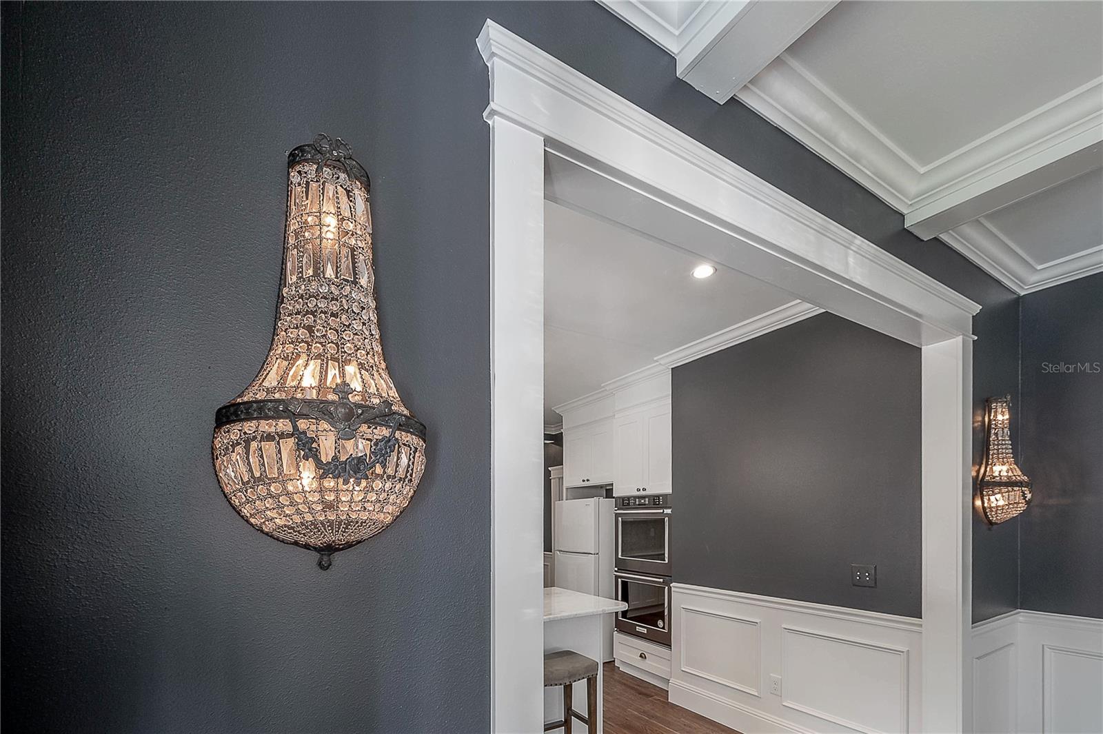 6009 N SUWANEE AVE, TAMPA, FL, 33604