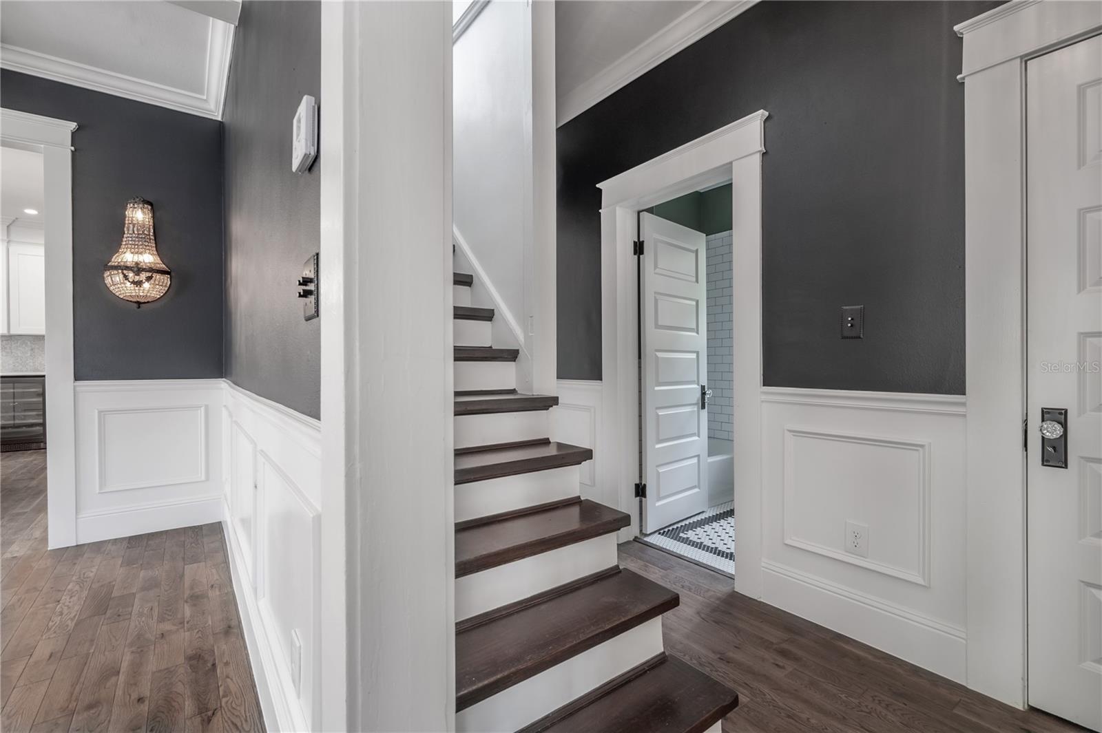 6009 N SUWANEE AVE, TAMPA, FL, 33604