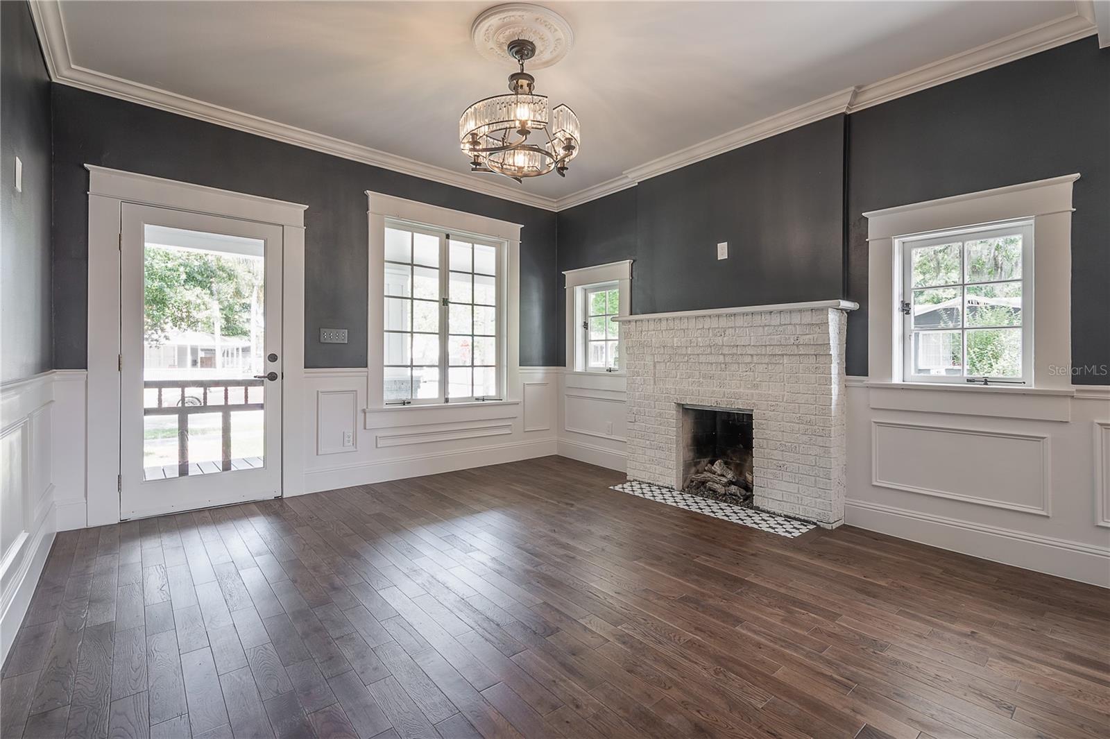 6009 N SUWANEE AVE, TAMPA, FL, 33604