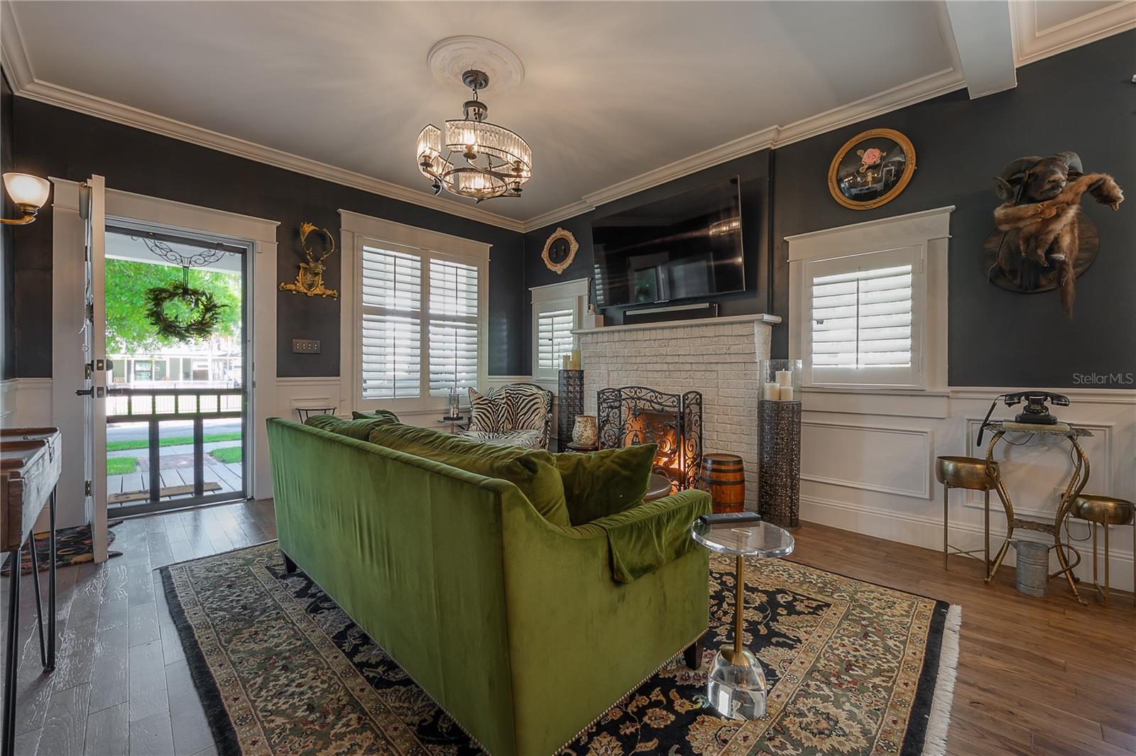 6009 N SUWANEE AVE, TAMPA, FL, 33604