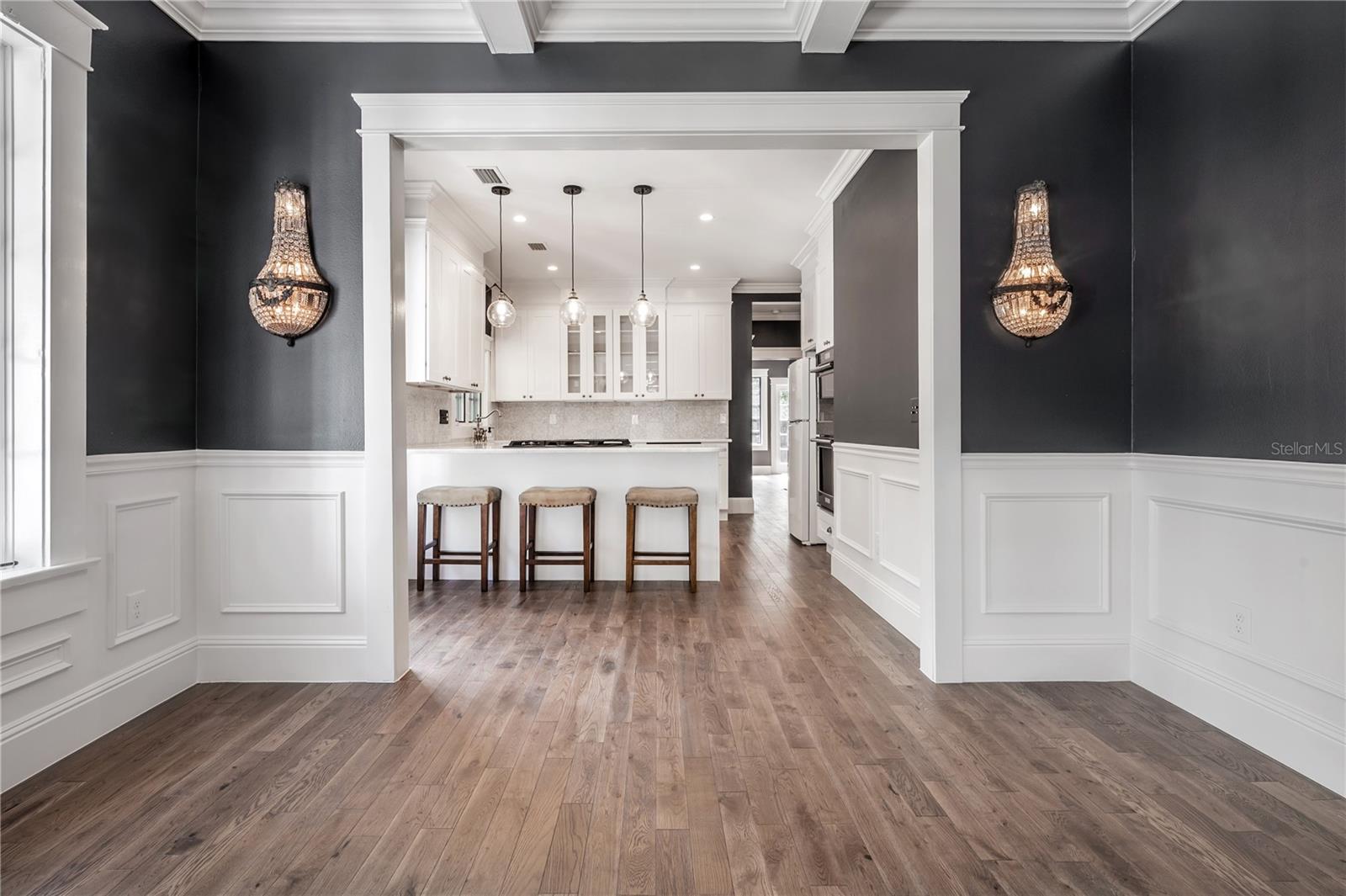 6009 N SUWANEE AVE, TAMPA, FL, 33604