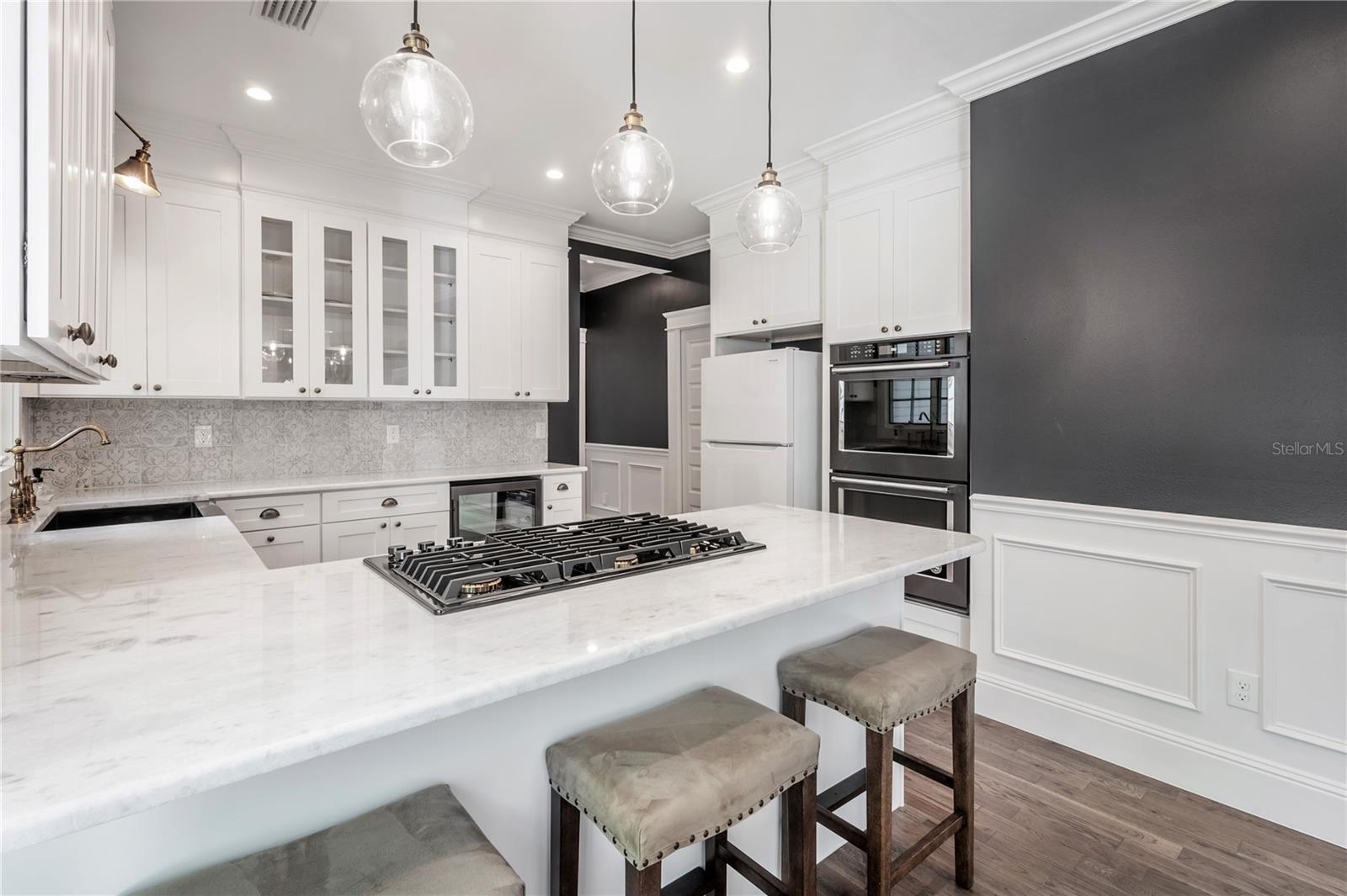 6009 N SUWANEE AVE, TAMPA, FL, 33604