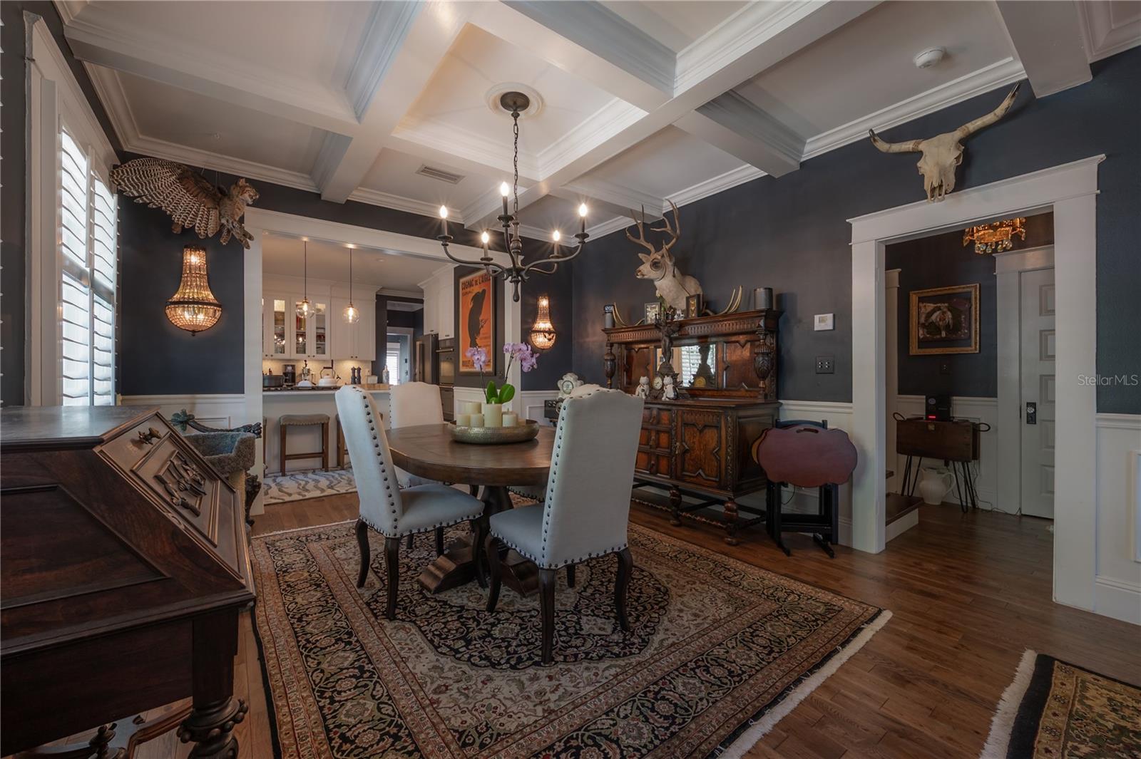 6009 N SUWANEE AVE, TAMPA, FL, 33604