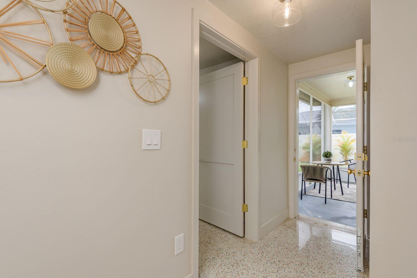 2347 WATROUS DR, DUNEDIN, FL, 34698