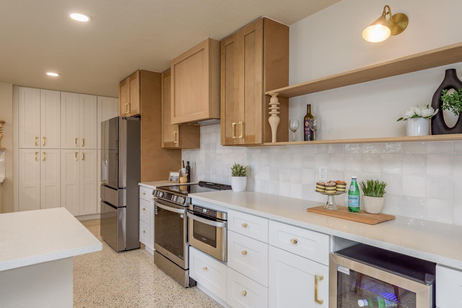 2347 WATROUS DR, DUNEDIN, FL, 34698