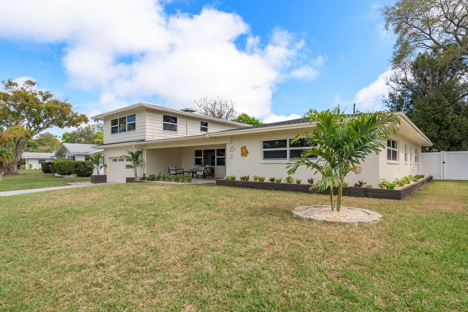 2347 WATROUS DR, DUNEDIN, FL, 34698