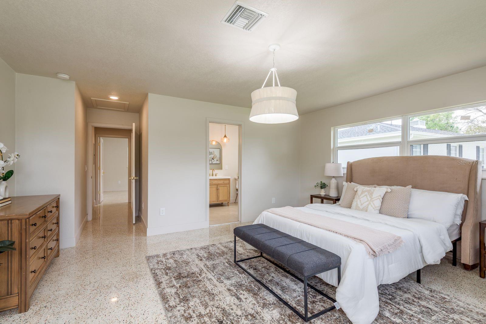 2347 WATROUS DR, DUNEDIN, FL, 34698