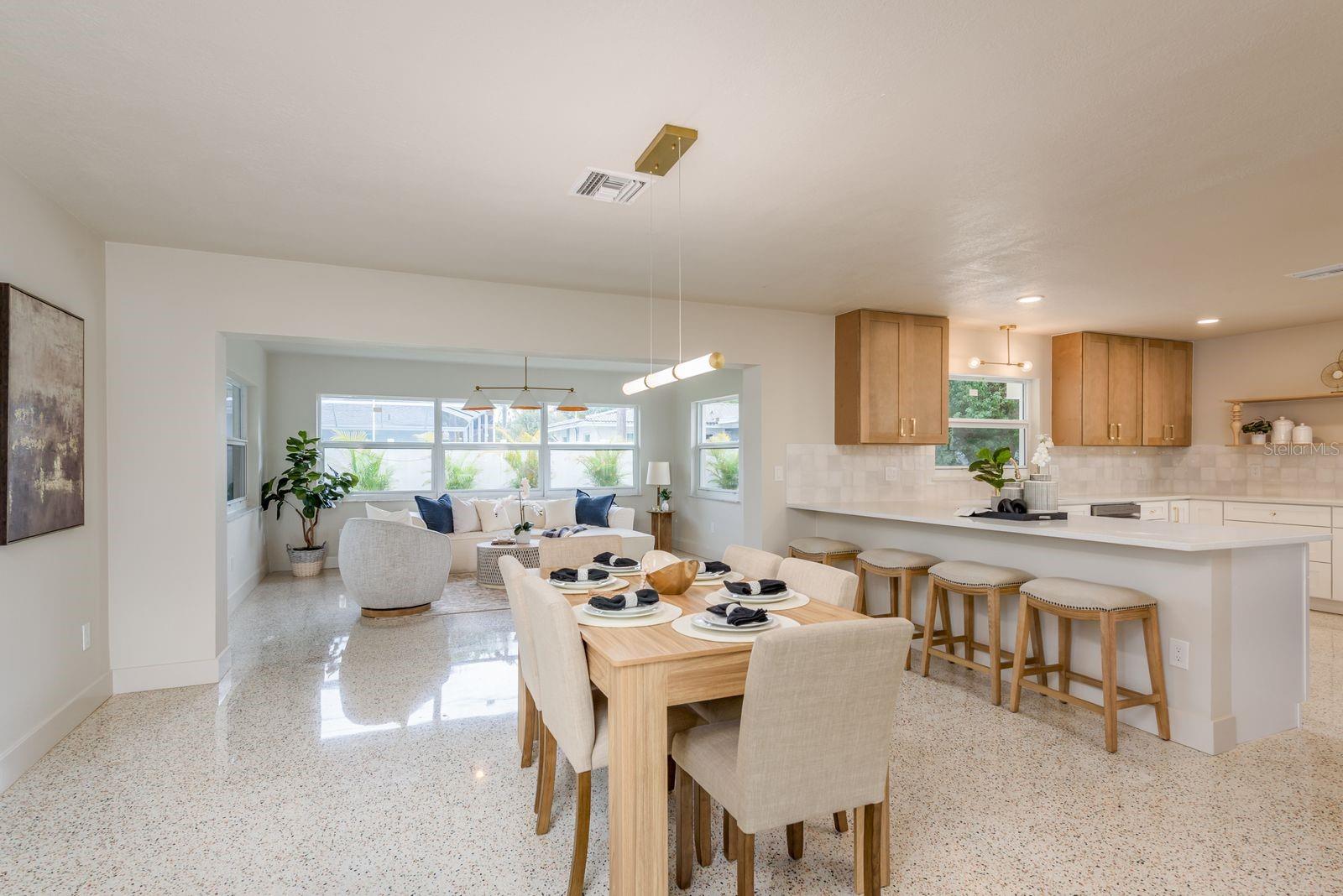 2347 WATROUS DR, DUNEDIN, FL, 34698