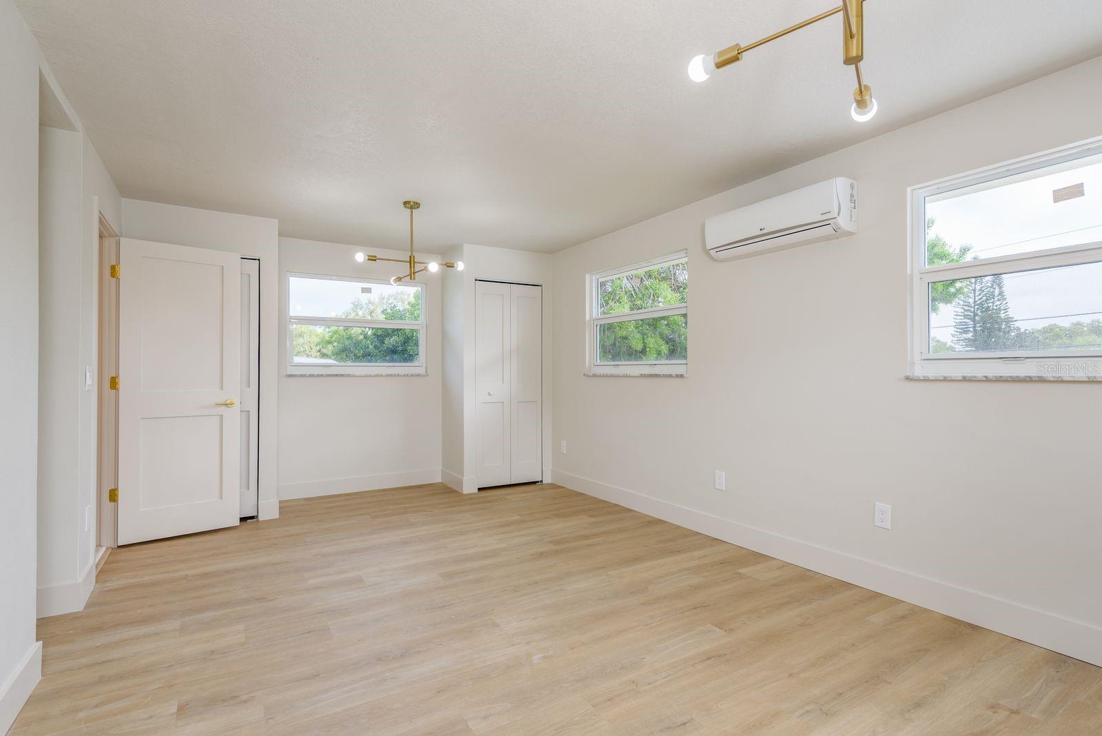 2347 WATROUS DR, DUNEDIN, FL, 34698