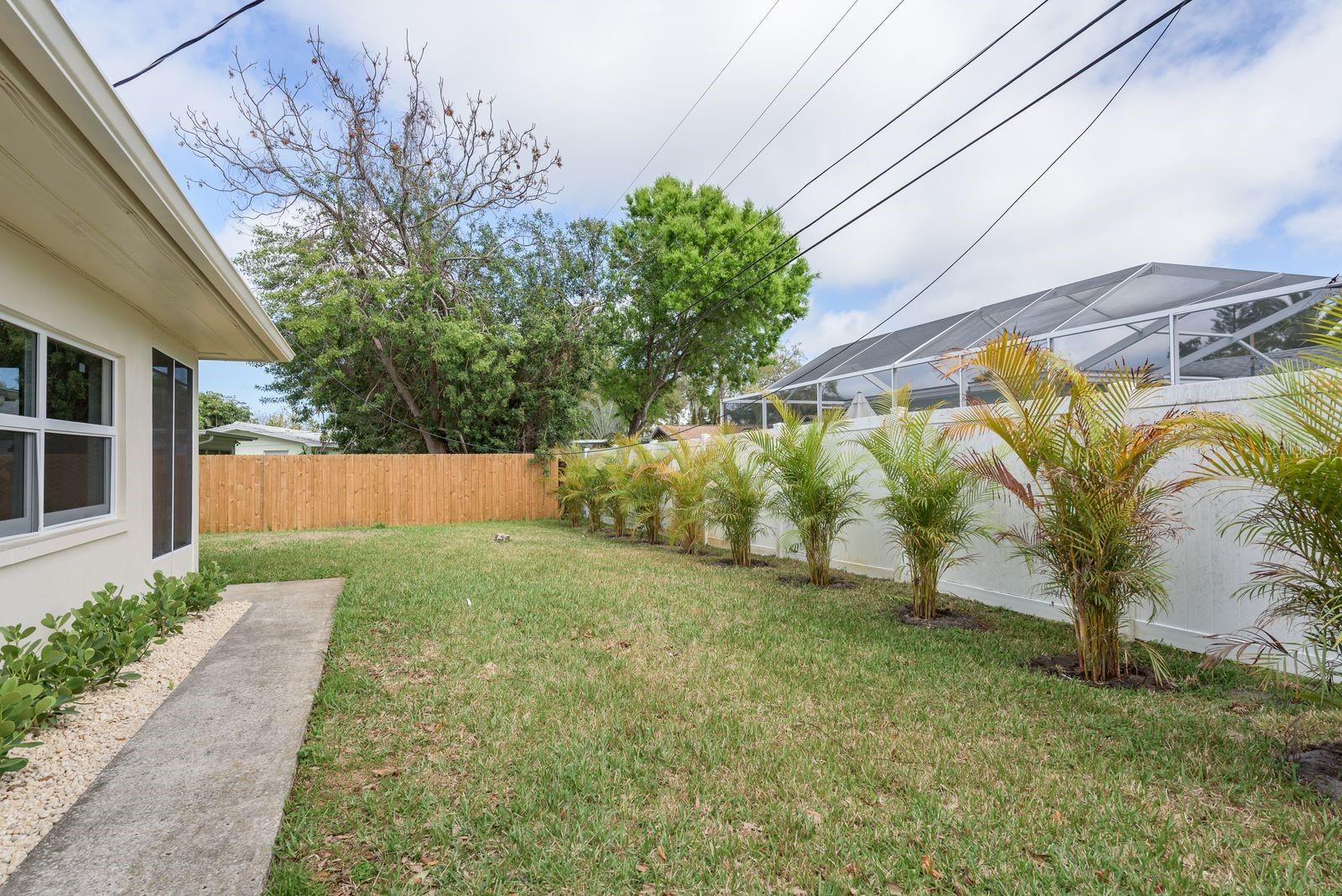 2347 WATROUS DR, DUNEDIN, FL, 34698