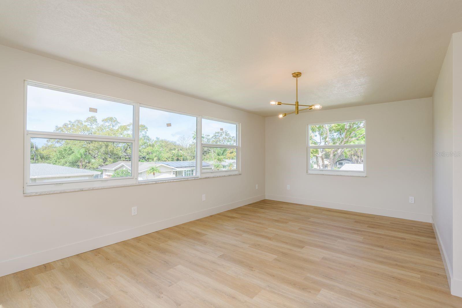 2347 WATROUS DR, DUNEDIN, FL, 34698