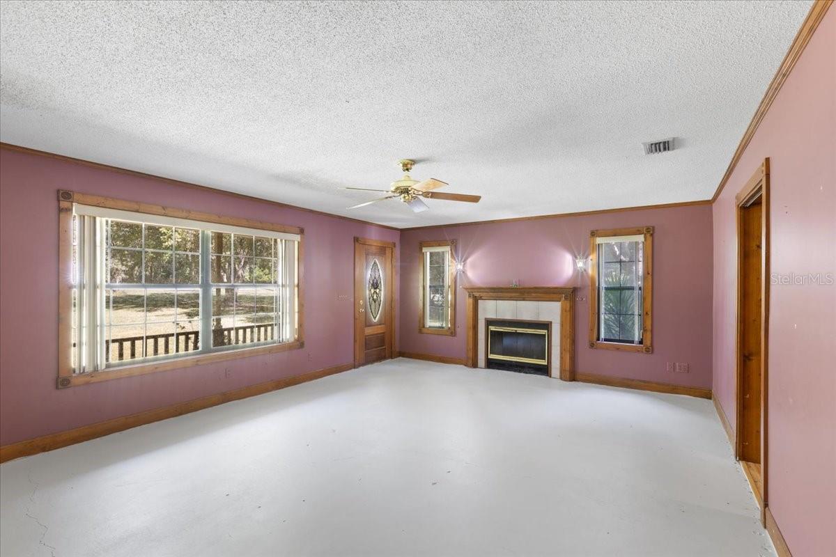 2104 SE COUNTY ROAD 252, LAKE CITY, FL, 32025